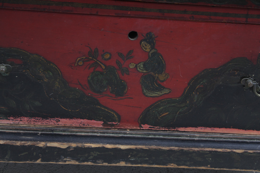 Antique Chinoiserie Chest of Drawers
