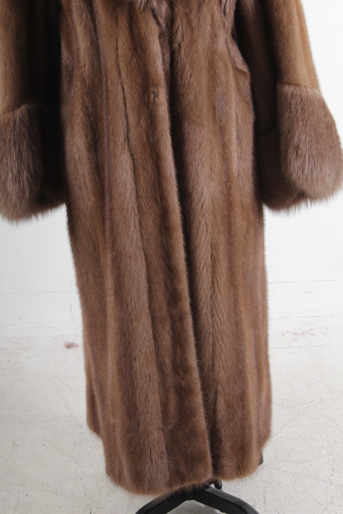 Brown Mink Fur Coat With Fox Fur Collar and Cuffs