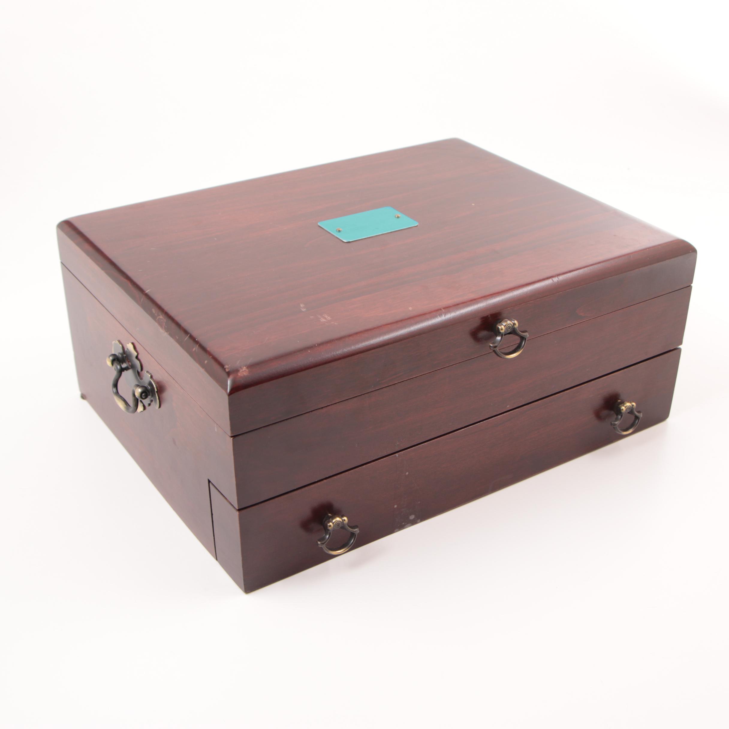 American Sterling Silver Flatware Service from Wallace, "Grand Baroque"