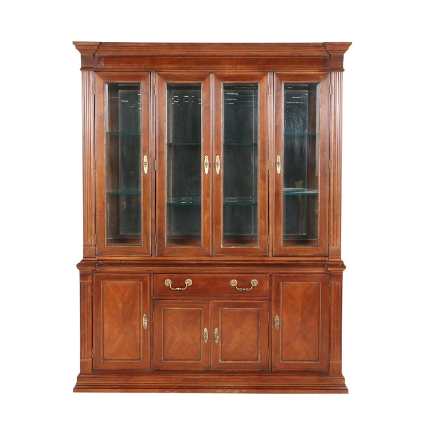 Georgian Style Mahogany Two-Piece China Cabinet by Bernhardt, 20th Century