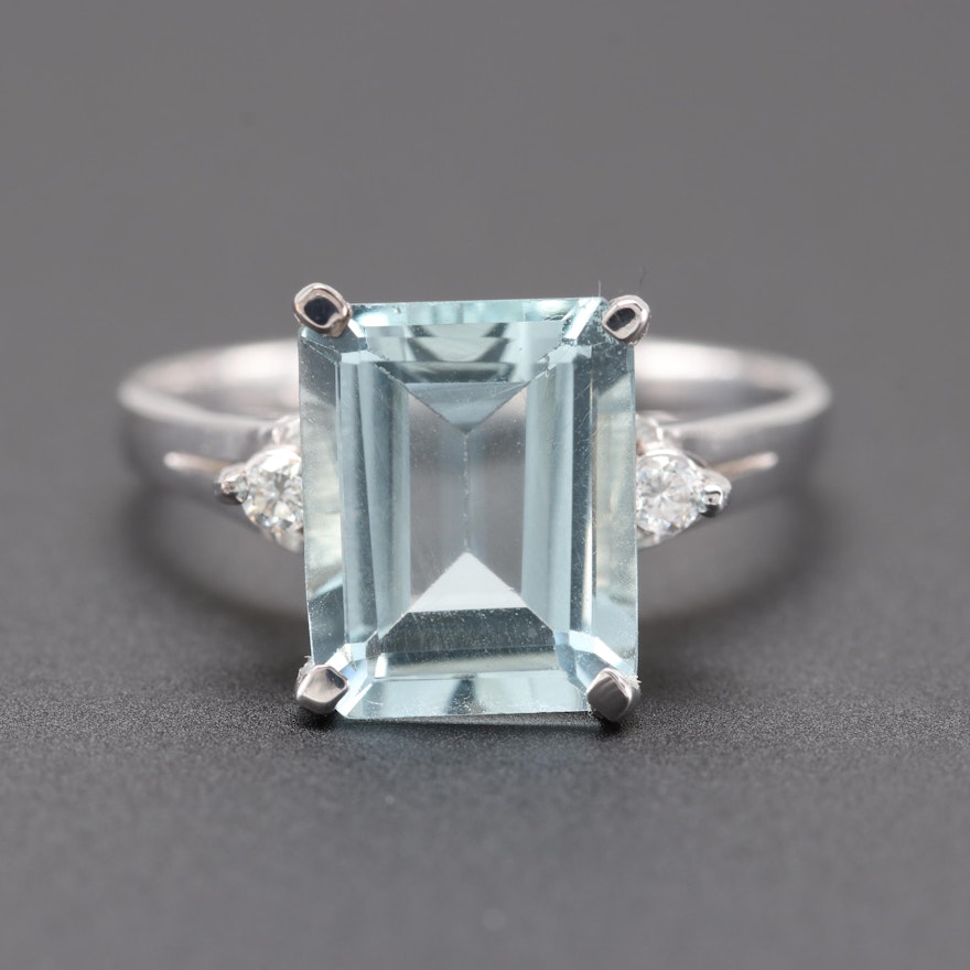 14K White Gold Aquamarine and Diamond Ring