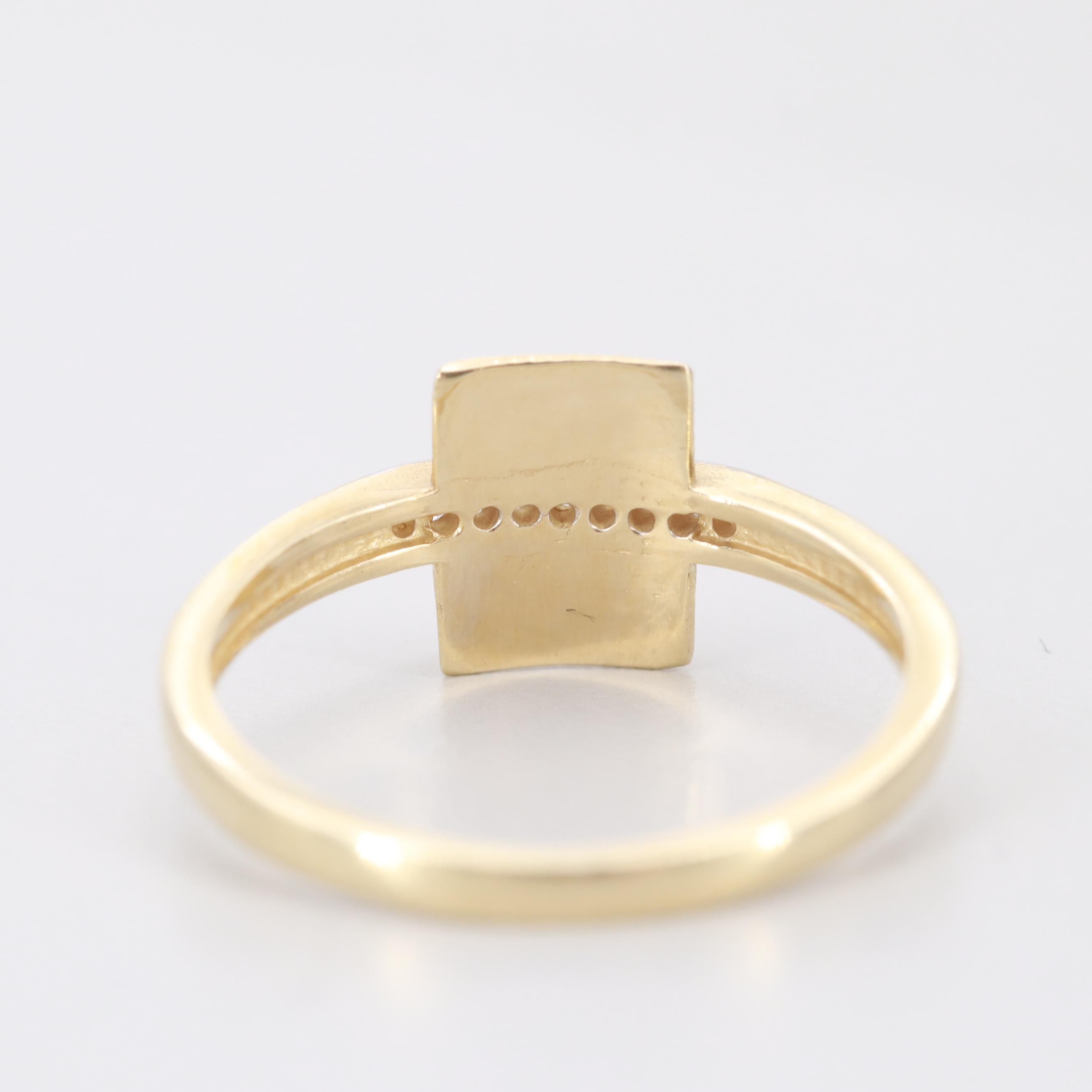 14K Yellow Gold Cubic Zirconia Ring