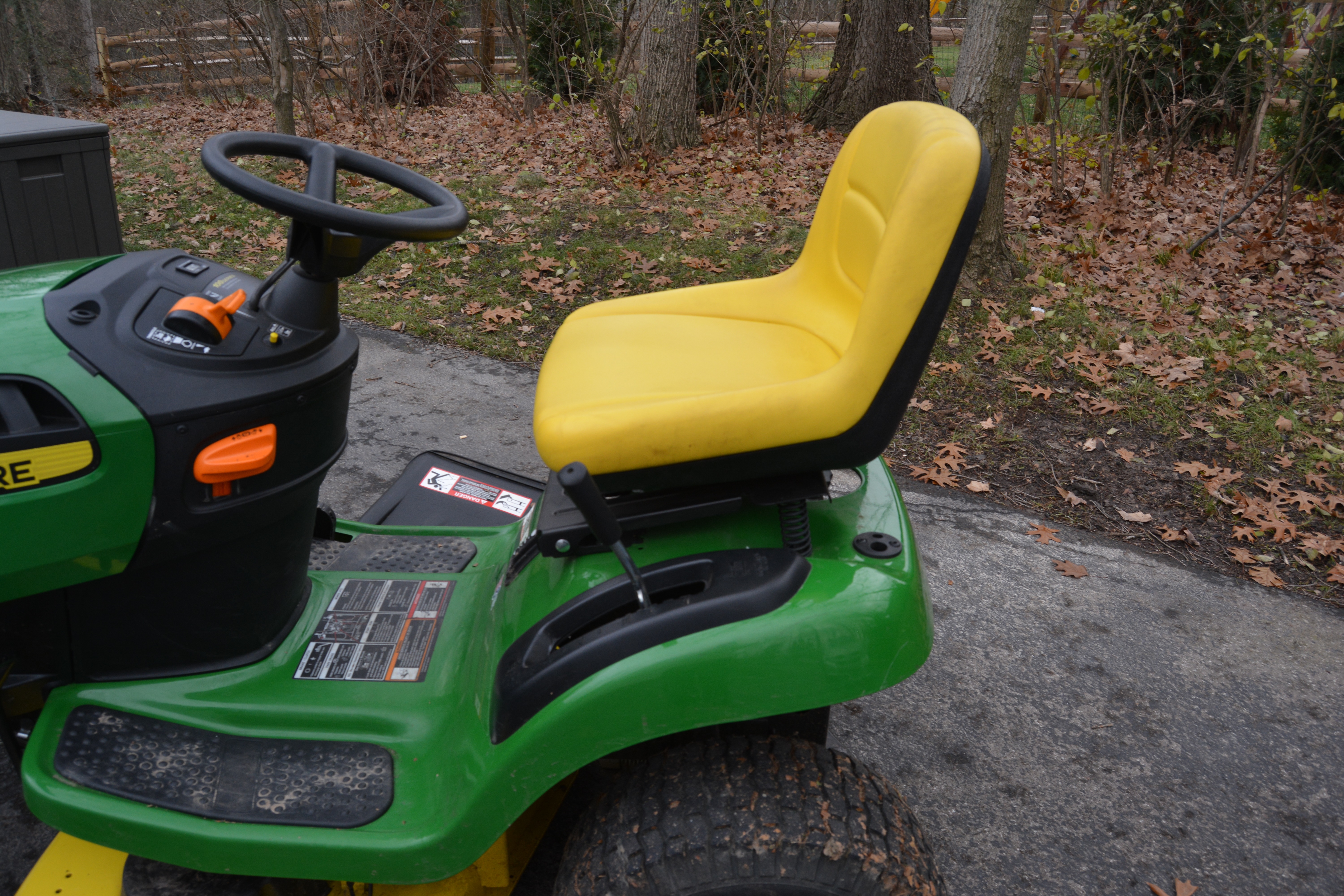 John Deere D125 "100 Series" V-Twin Engine Riding Mower with Accessories