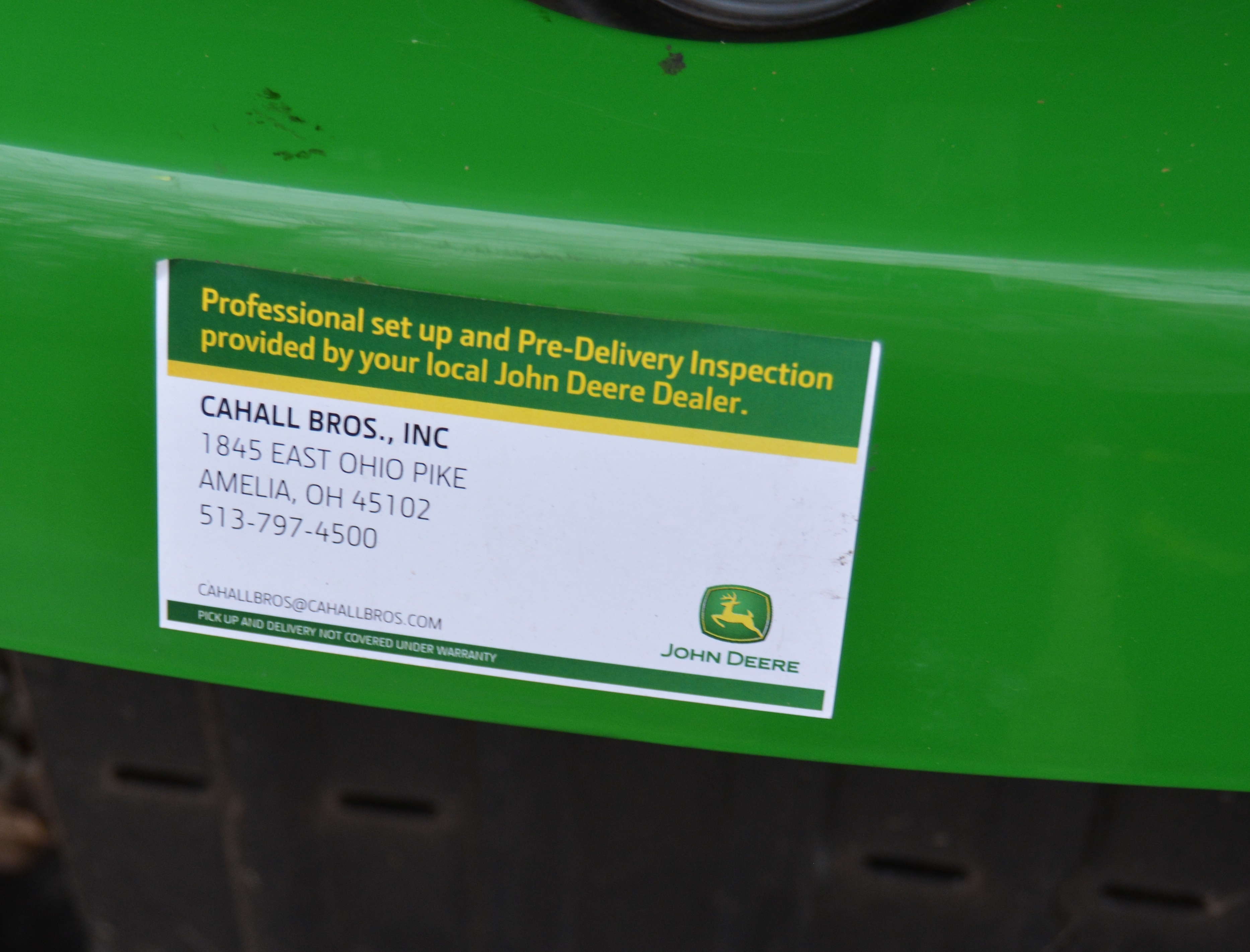 John Deere D125 "100 Series" V-Twin Engine Riding Mower with Accessories