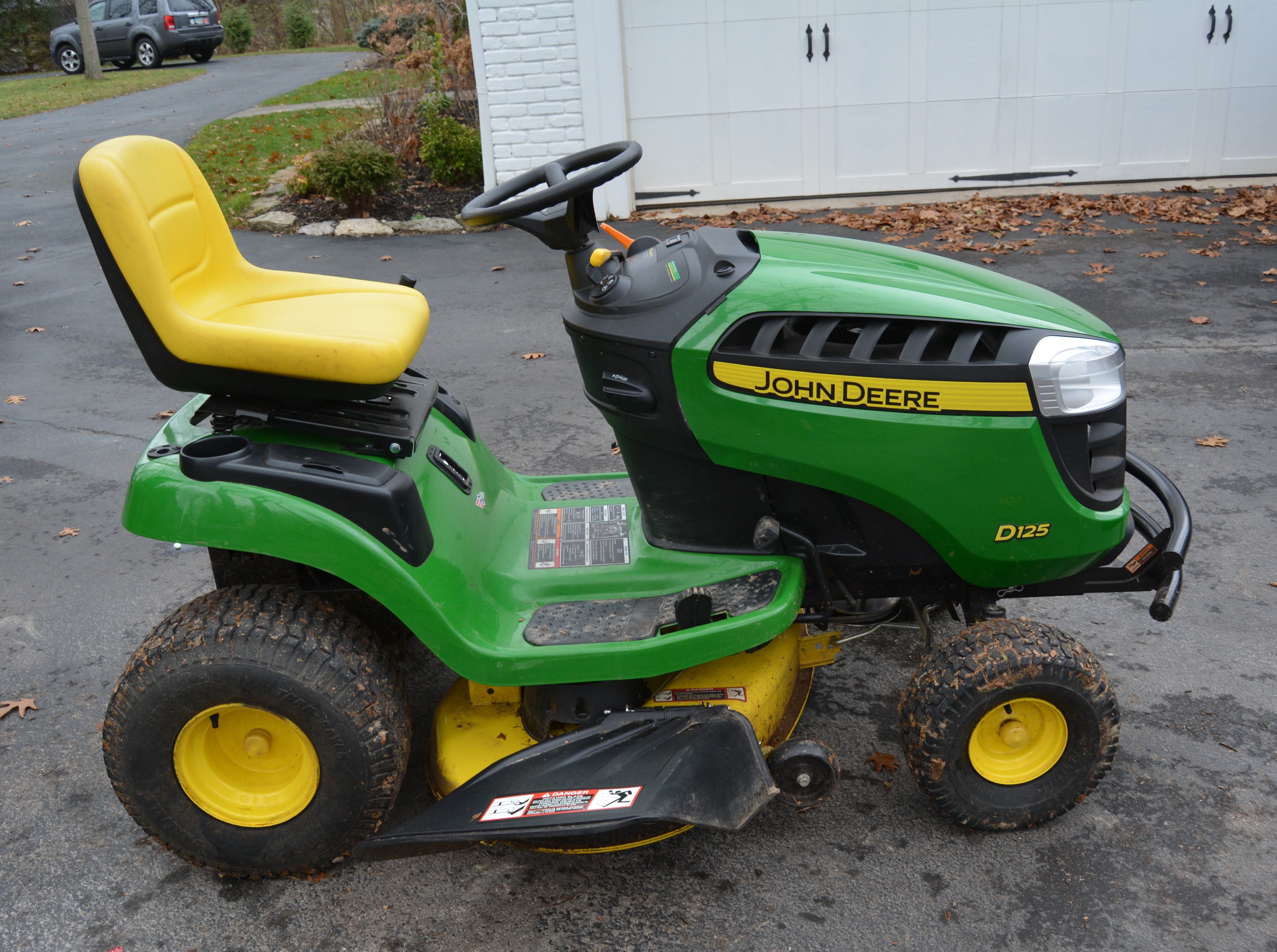 John Deere D125 "100 Series" V-Twin Engine Riding Mower with Accessories