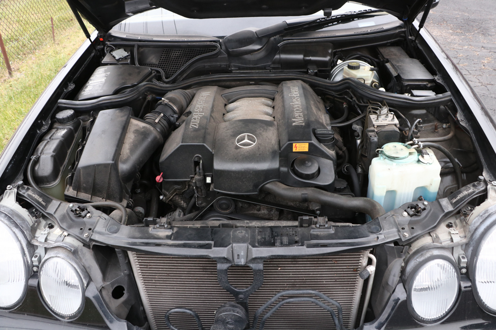 2000 Mercedes E320 E-Class Sedan