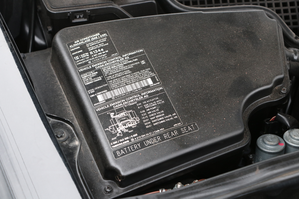 2000 Mercedes E320 E-Class Sedan