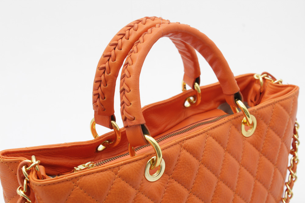 Lavorazione Artigianale Quilted Leather Shoulder Bag in Persimmon, Made in Italy