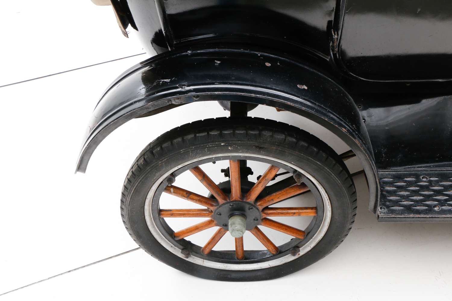 1920 Ford Model T Touring Car and Trailer