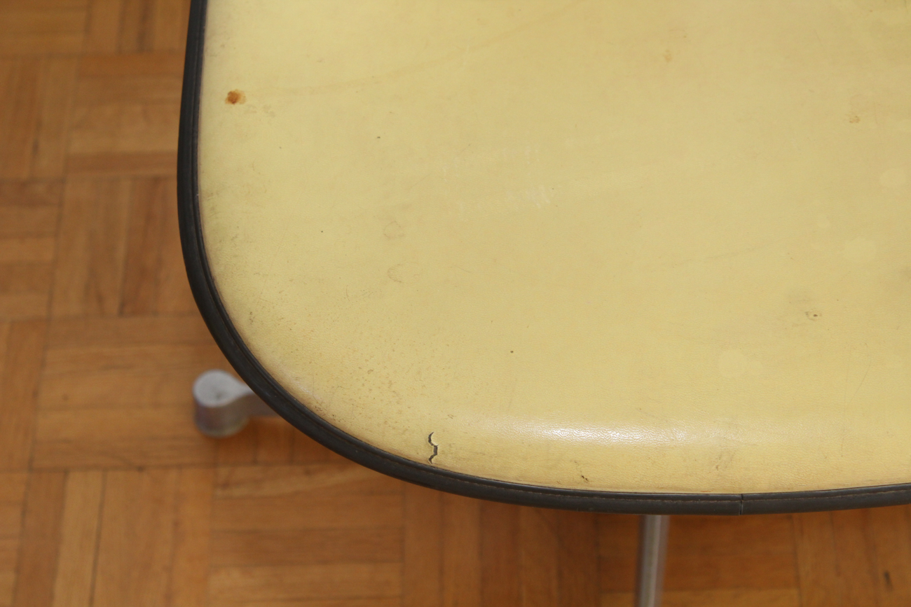 Mid Century Modern Herman Miller Chair