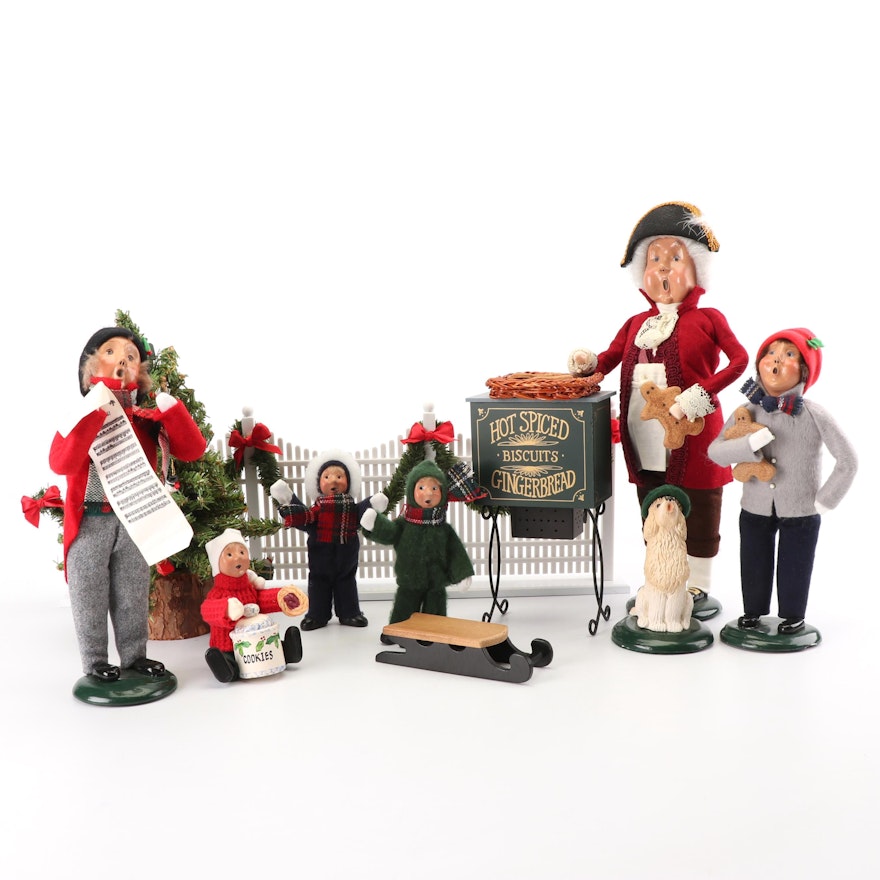 Byers Choice "The Carolers"