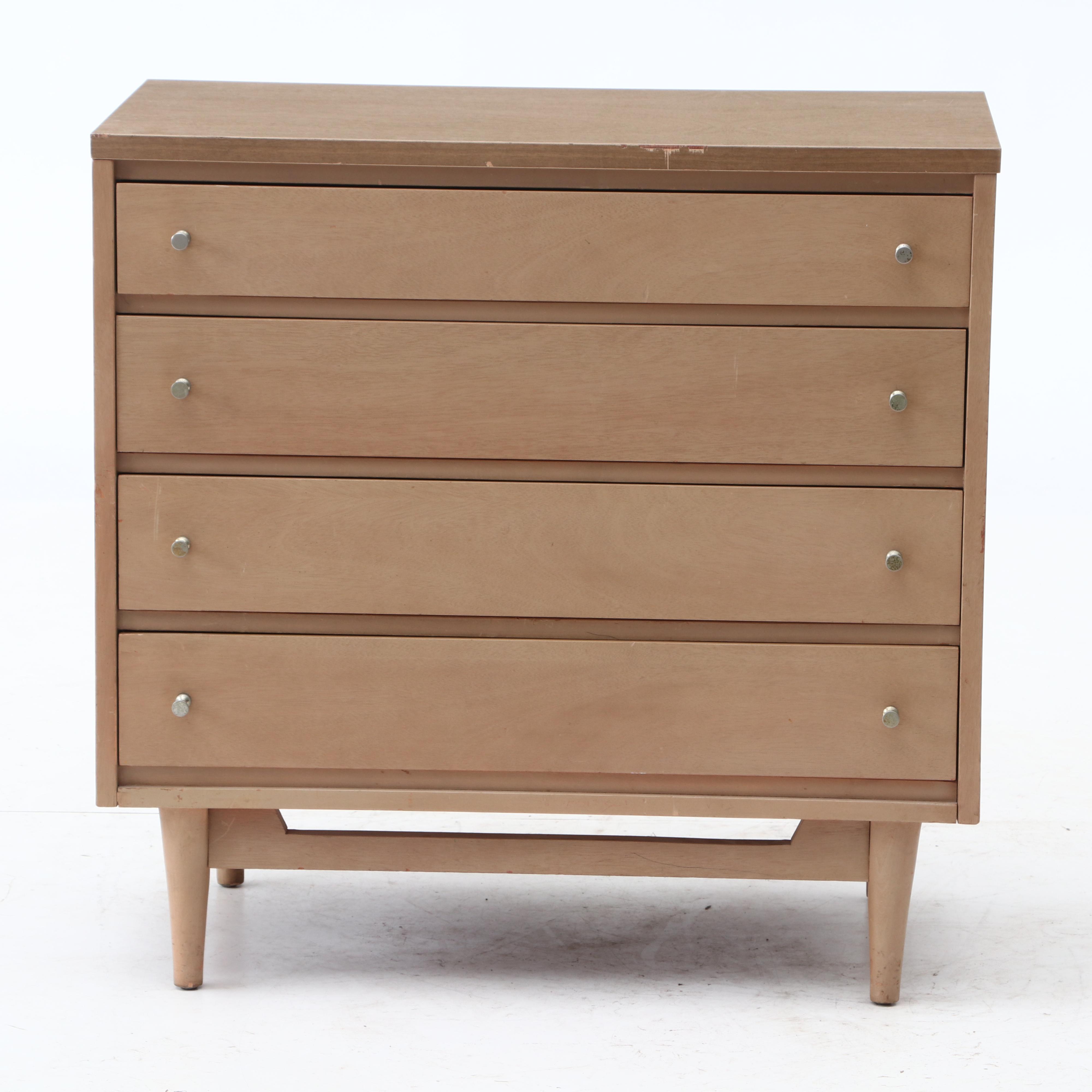 Mid Century Modern Chest of Drawers