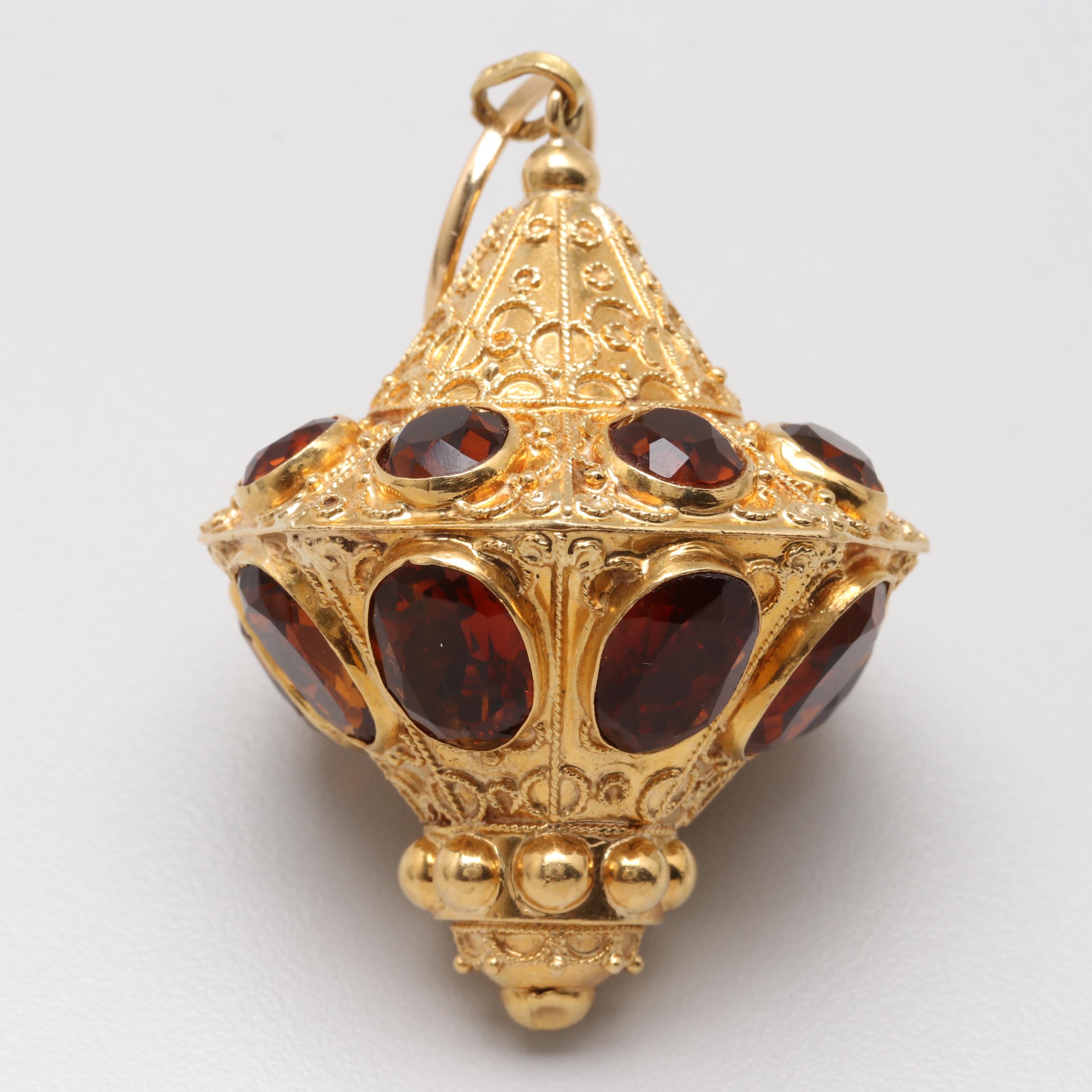 18K Yellow Gold Citrine Pendant
