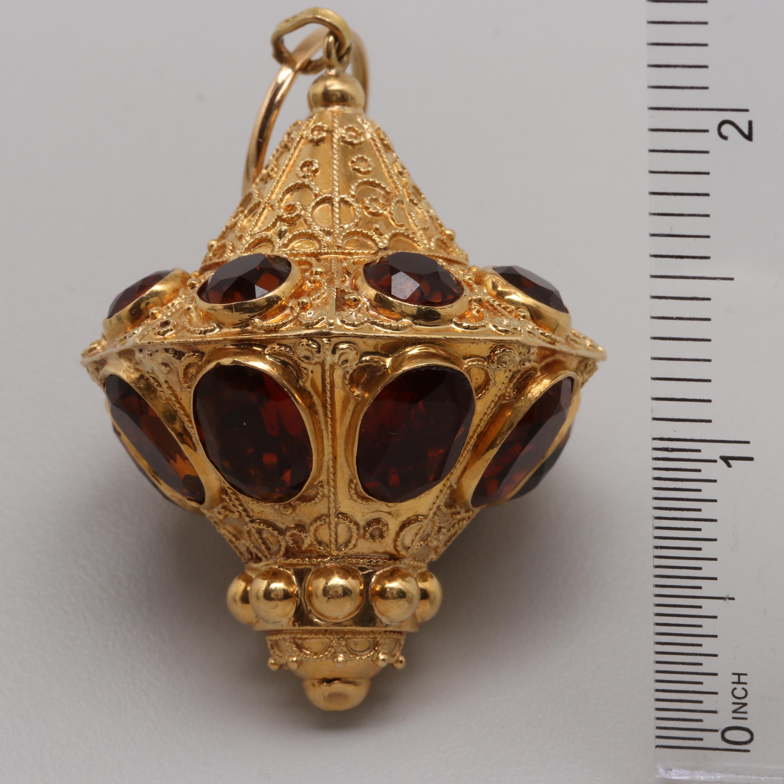 18K Yellow Gold Citrine Pendant