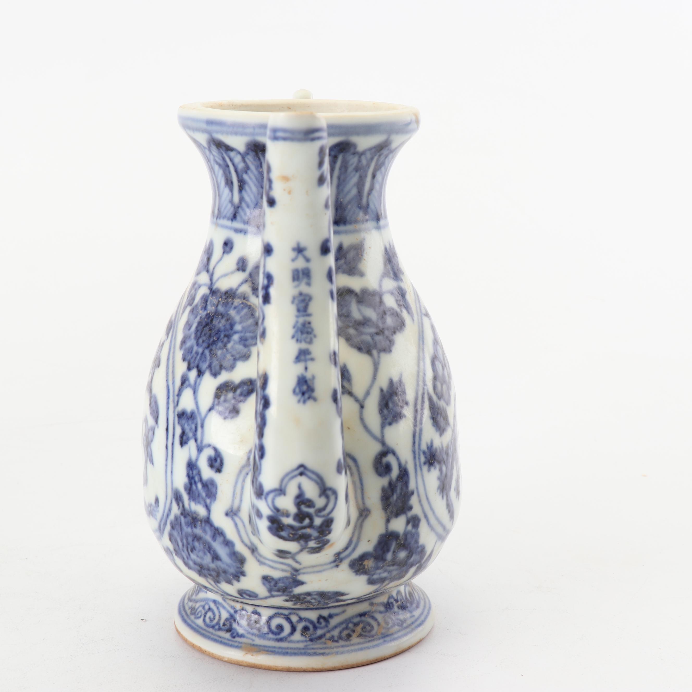 Chinese Hand-Painted Blue and White Ginger Jar and Tea Pot