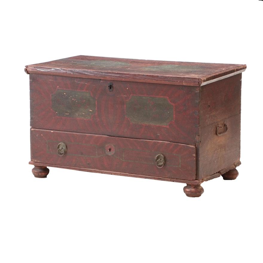 Scandinavian Paint-Decorated Pine Chest, Mid 19th Century