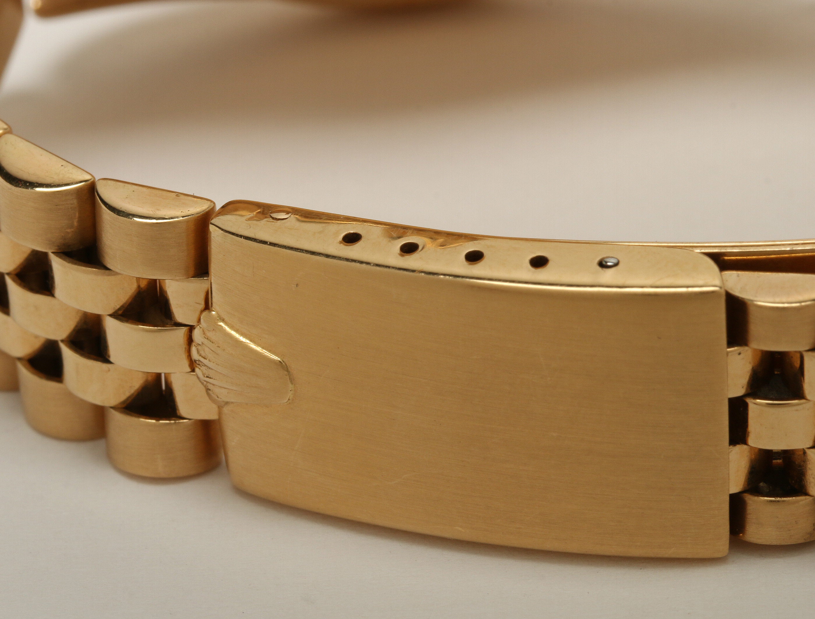 Rolex Date 18K Yellow Gold Watch, 1983