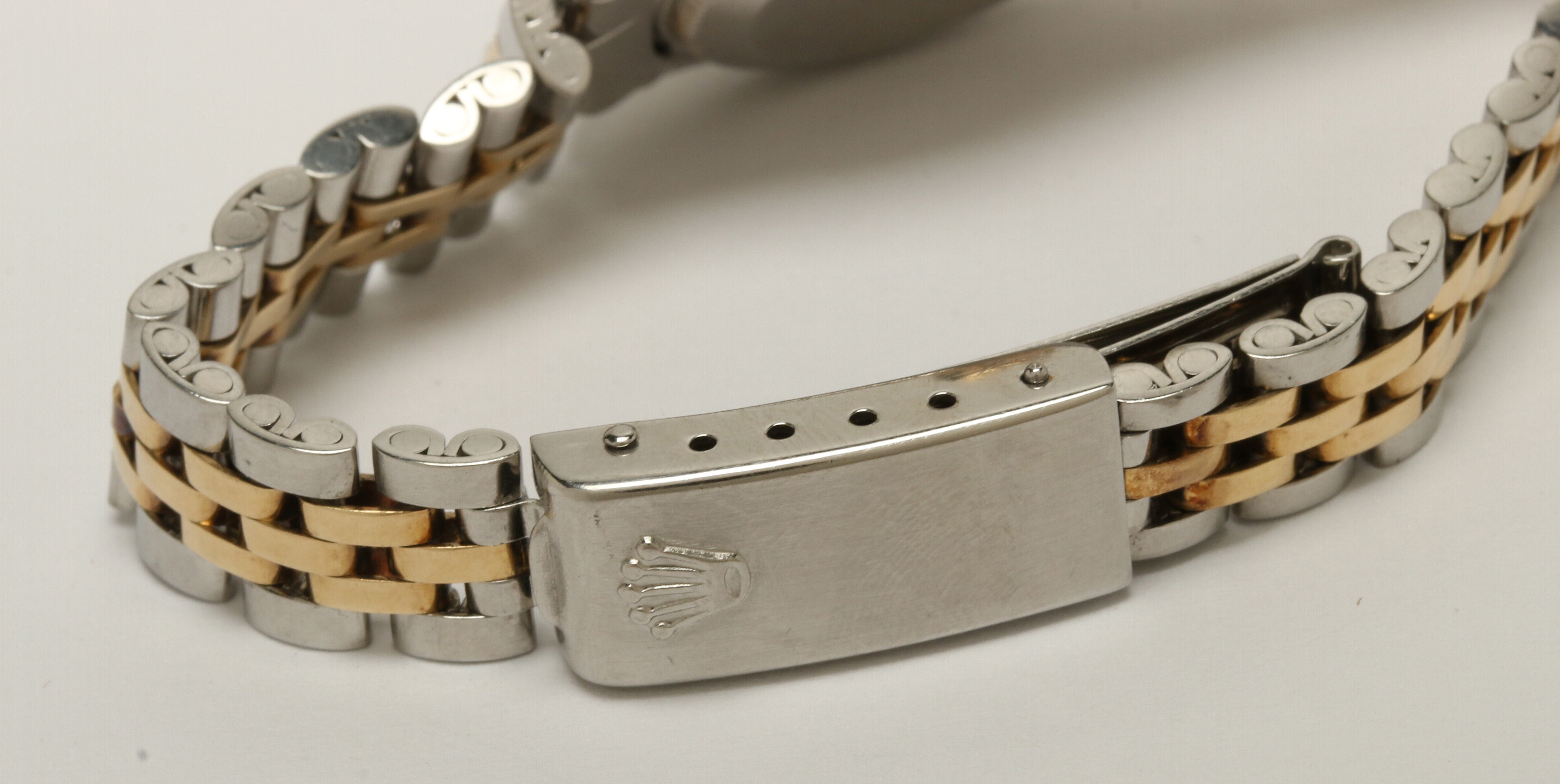 Rolex Date 18K Yellow Gold Watch With 1.00 CTW Diamond Bezel, 1973