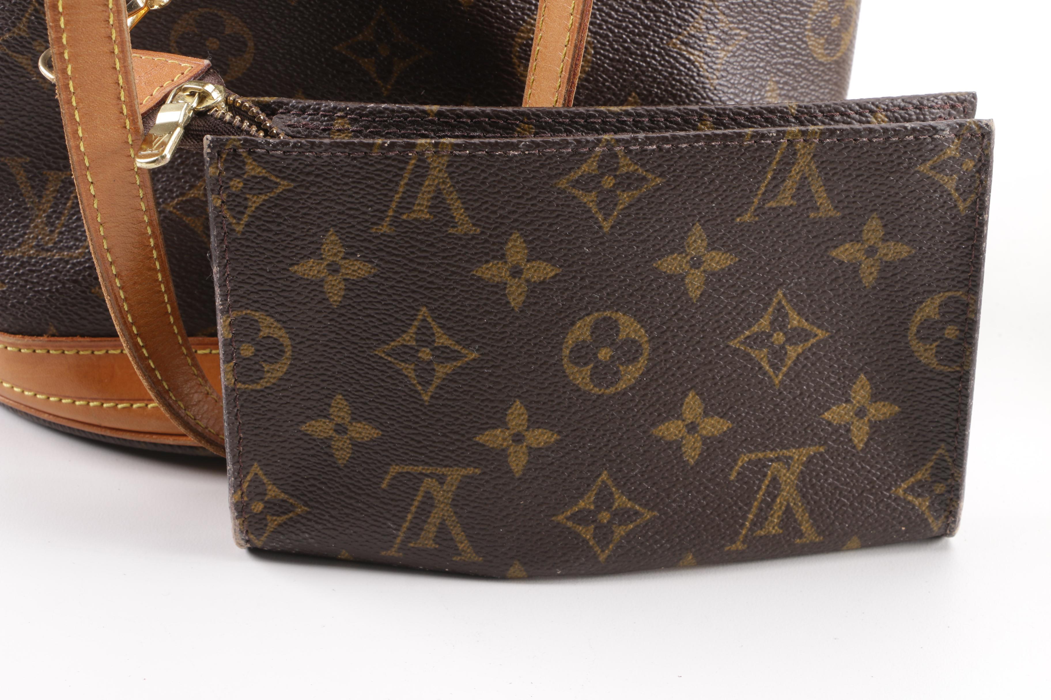 1997 Vintage Louis Vuitton Paris Monogram Canvas Marais PM Bucket Bag with Pouch
