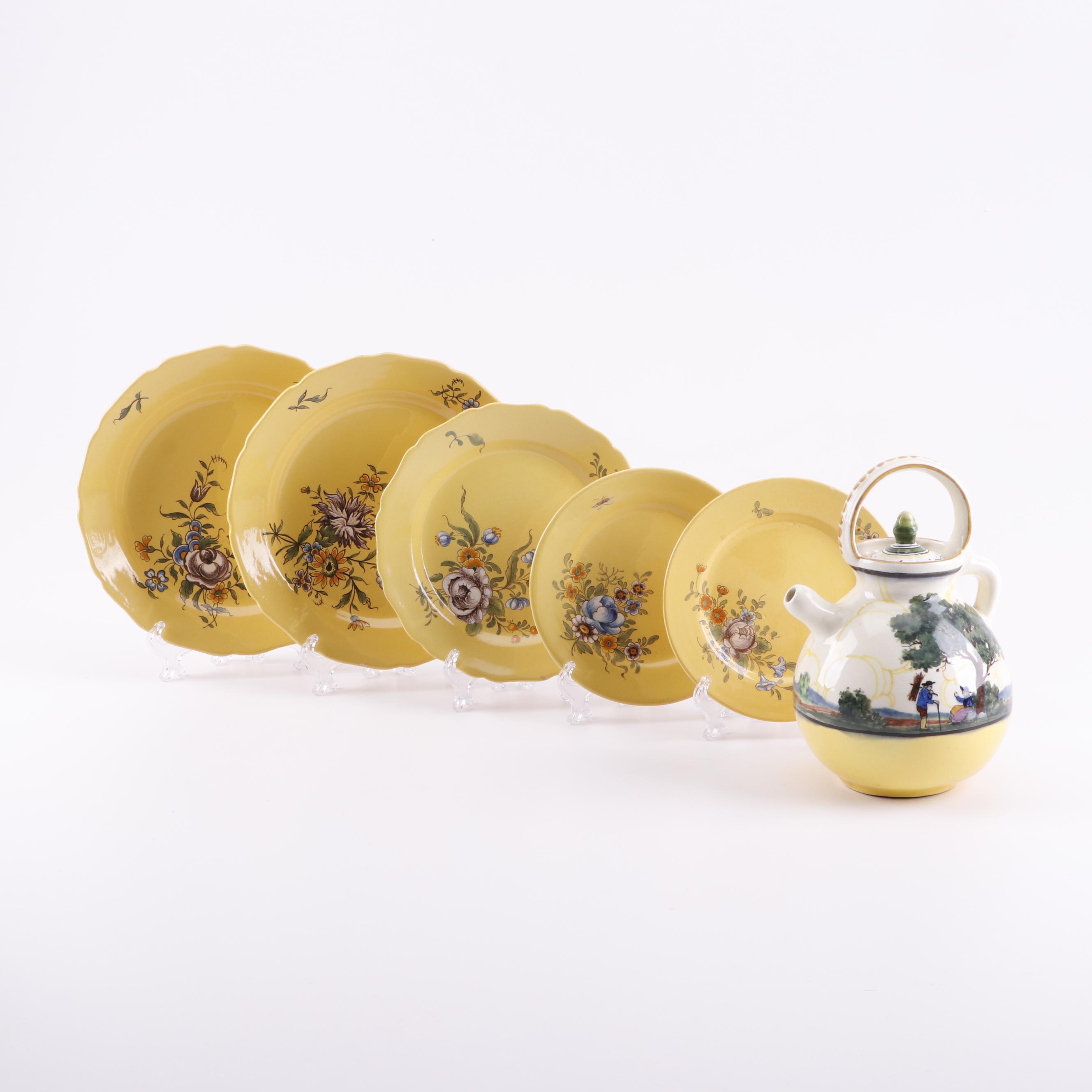 French Hand-Painted Faïence Teapot with Floral Faïence Plates