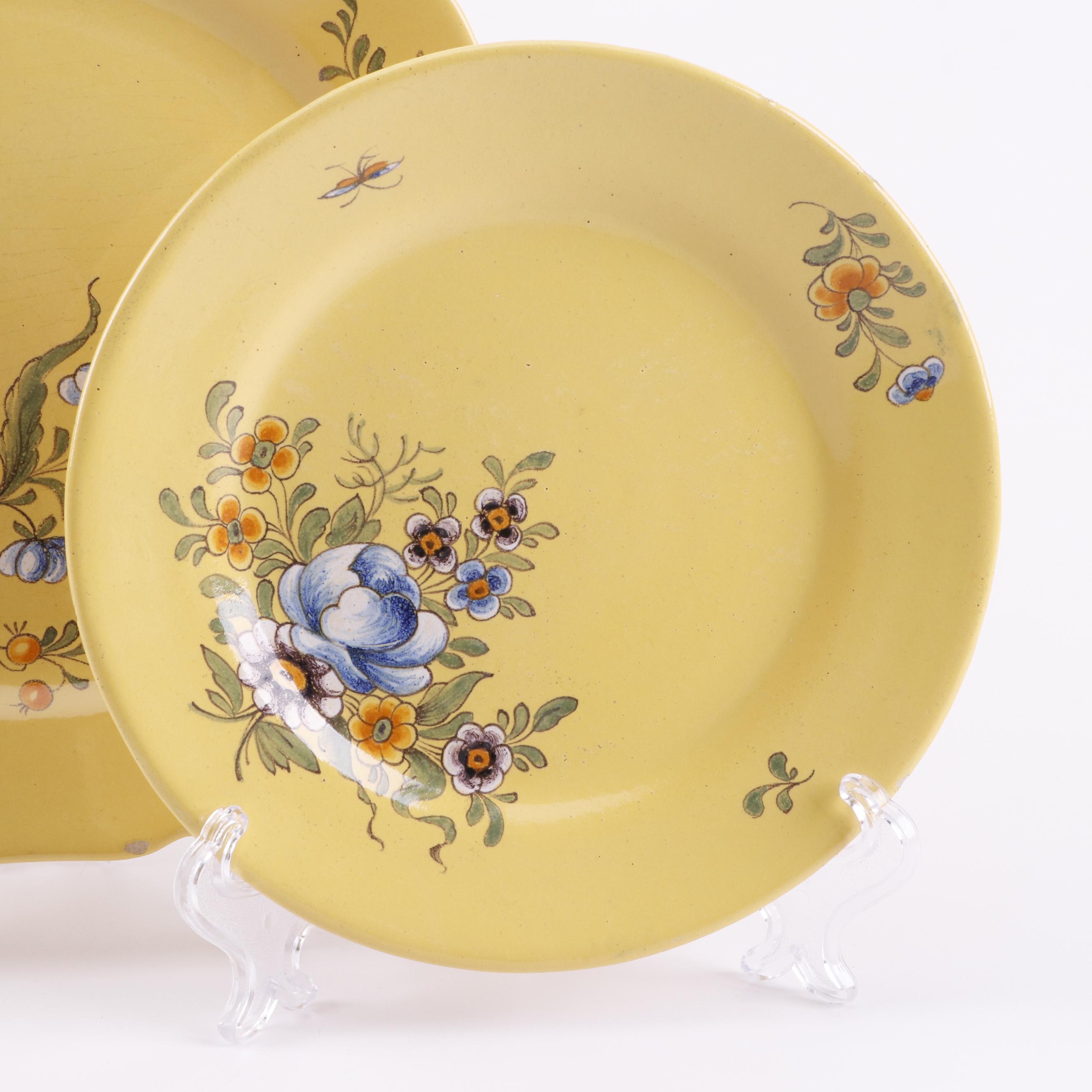 French Hand-Painted Faïence Teapot with Floral Faïence Plates