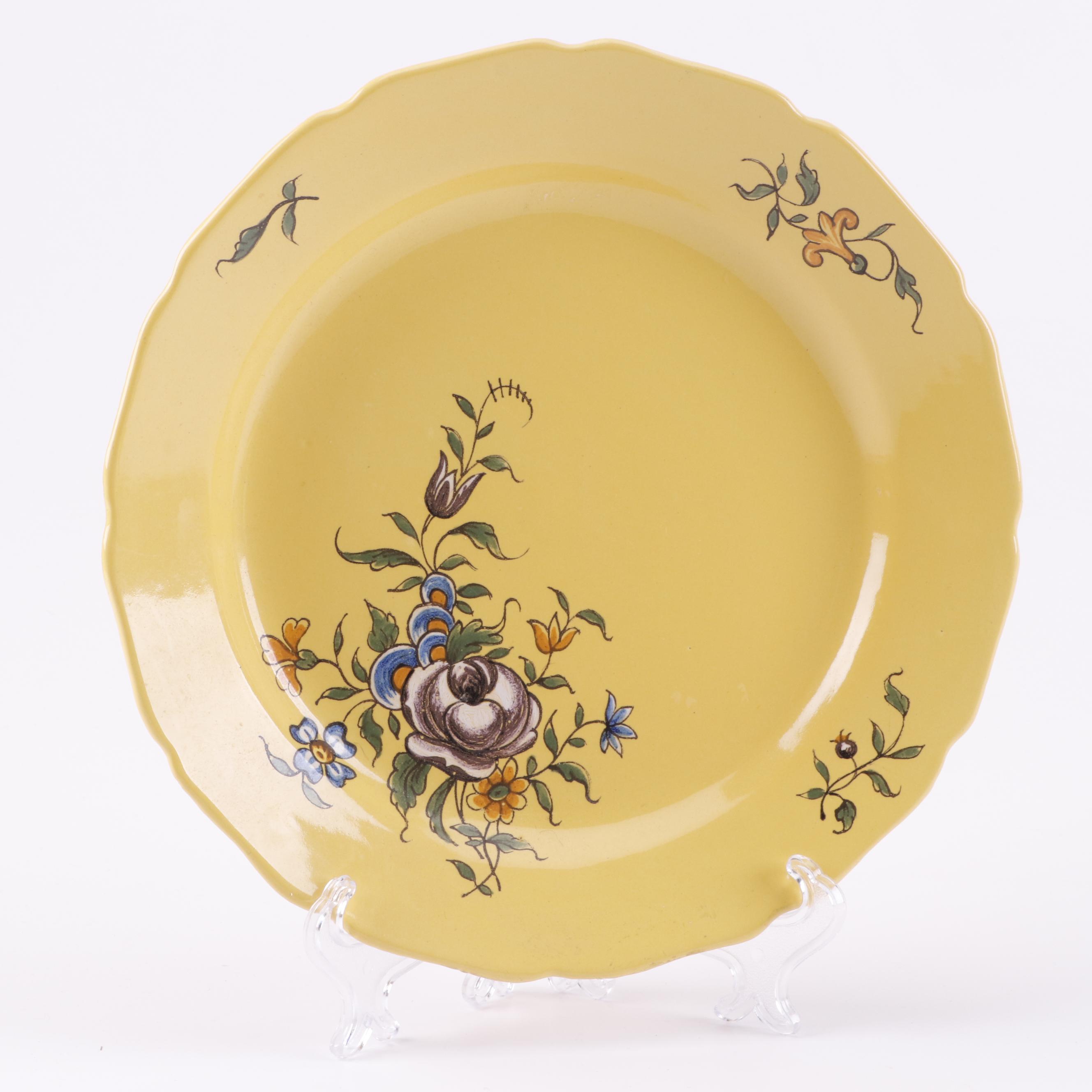 French Hand-Painted Faïence Teapot with Floral Faïence Plates