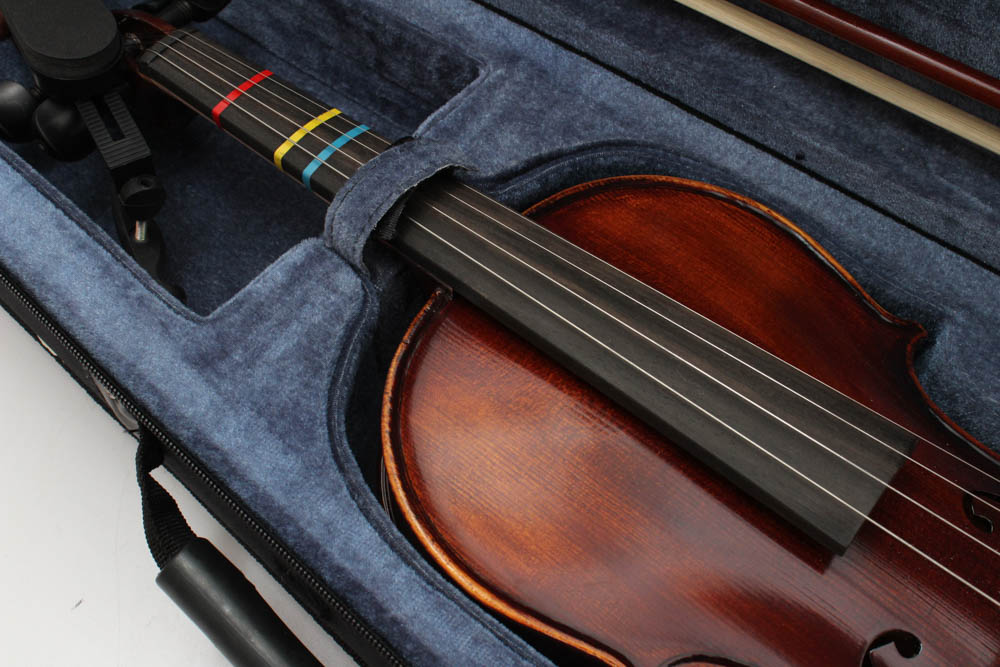 Mendini by Cecilio MV500 Violin Outfit