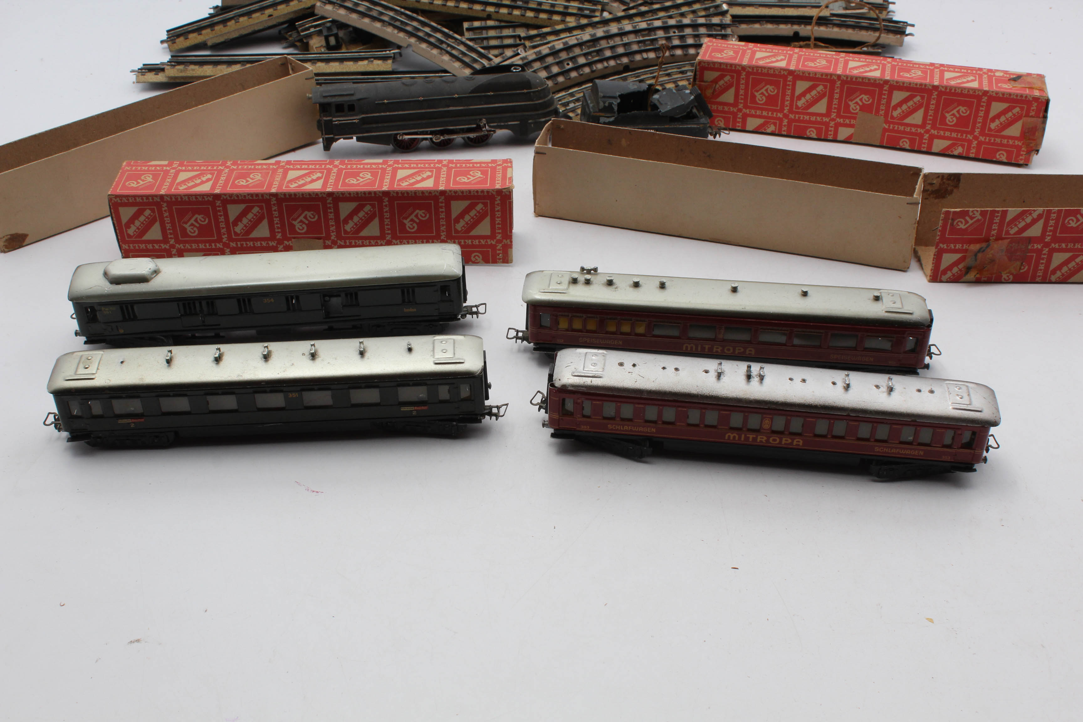 Pre-War Marklin HO Scale Model Train Set