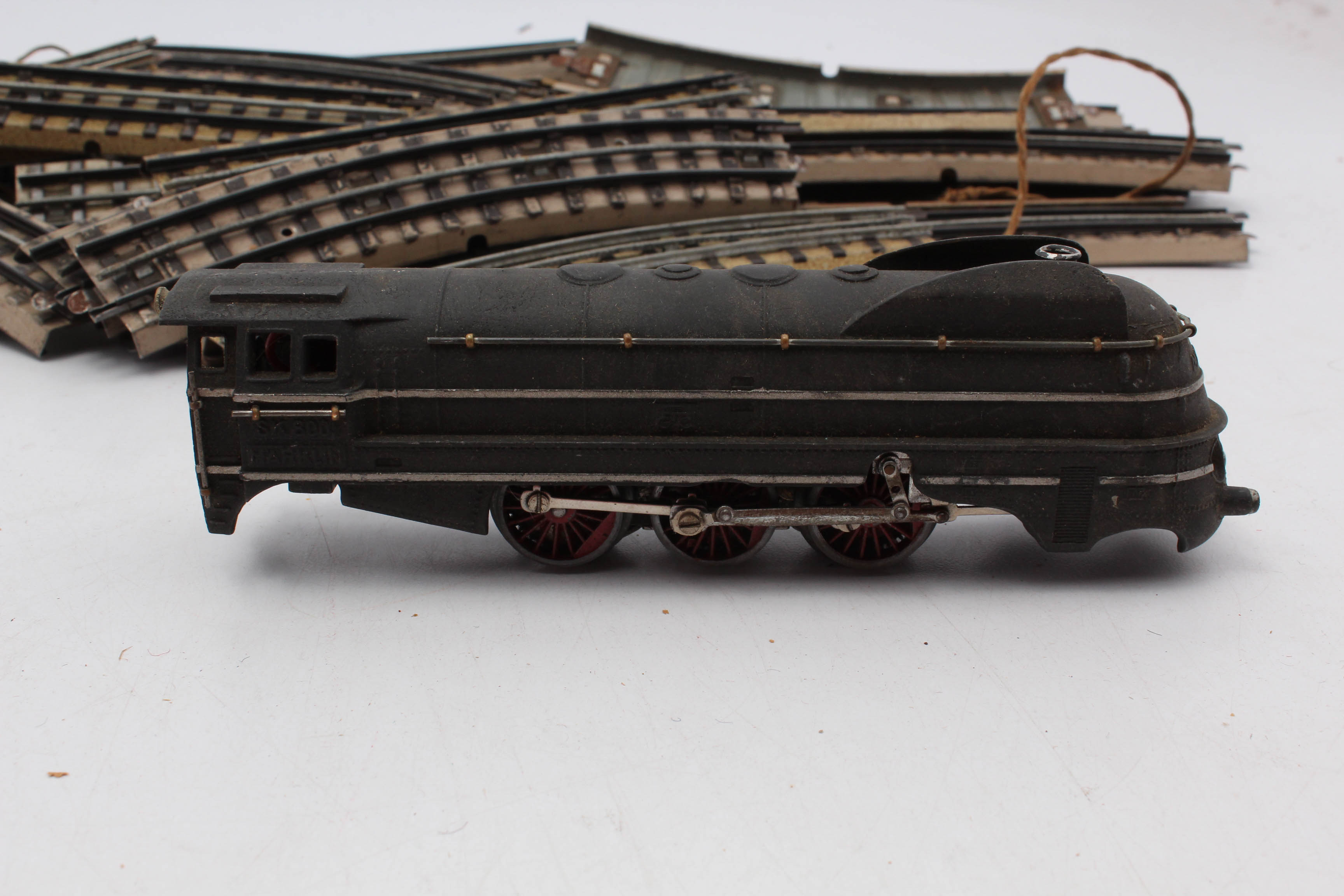 Pre-War Marklin HO Scale Model Train Set