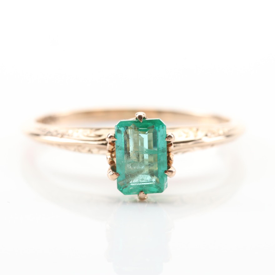 10K Yellow Gold Emerald Ring