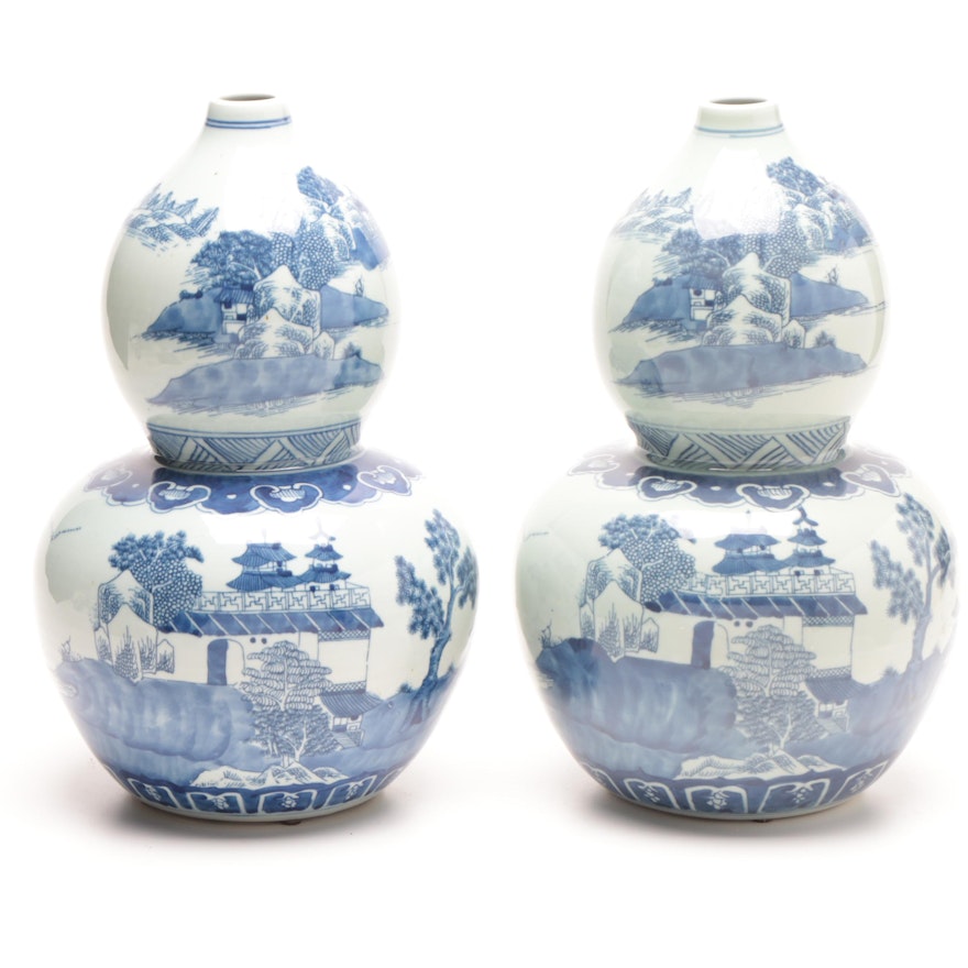 Chinese Ceramic Double-Gourd  Vases