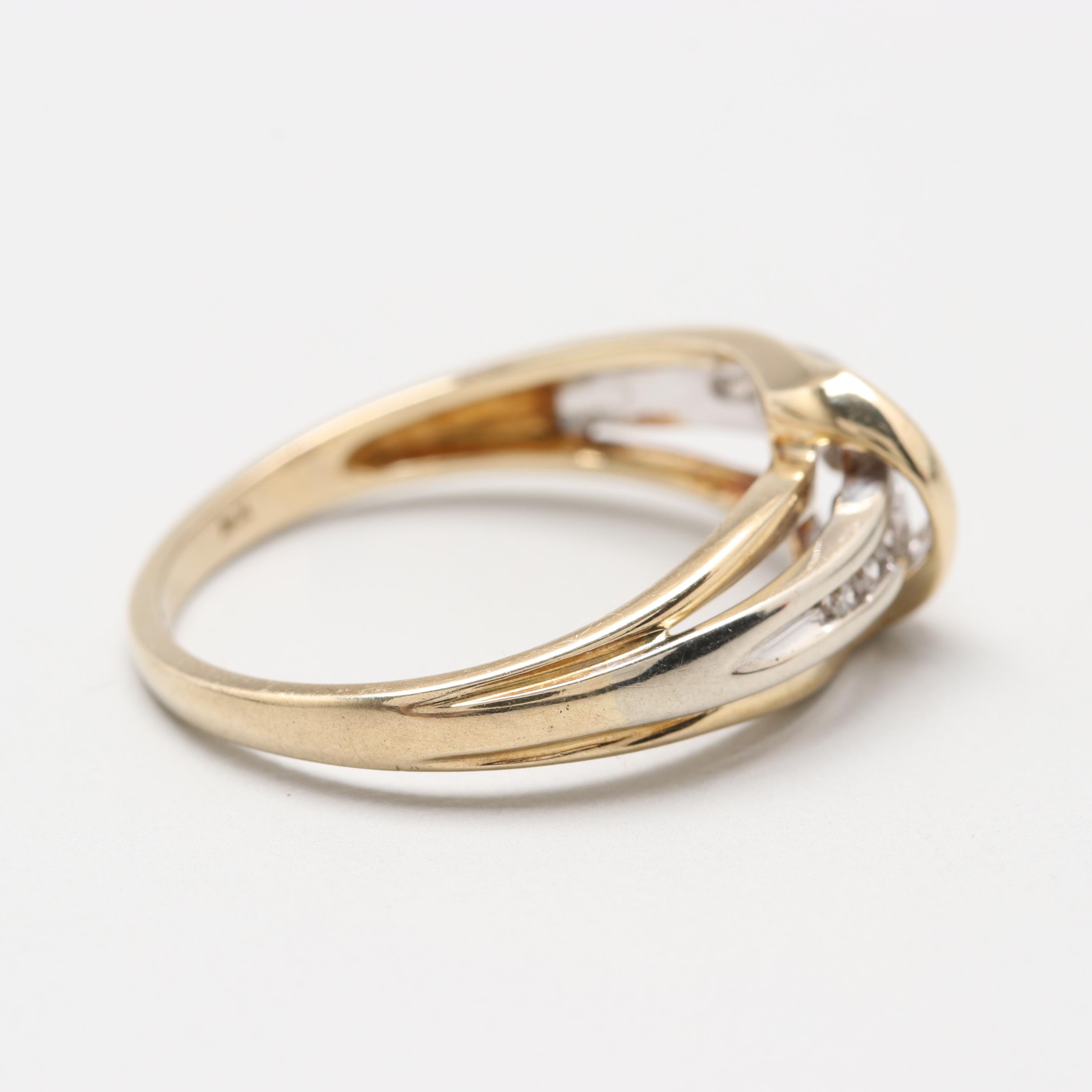 10K White and Yellow Gold Diamond Ring