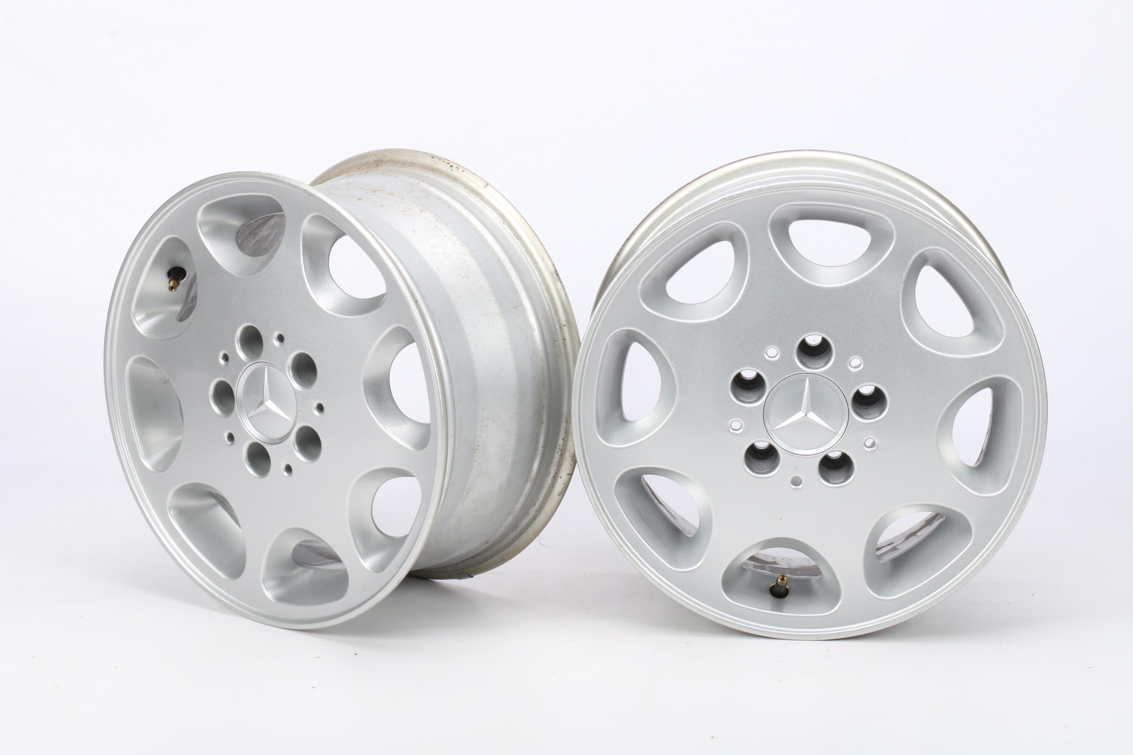 Mercedes-Benz 7Jx15H2 ET35 15" Wheels