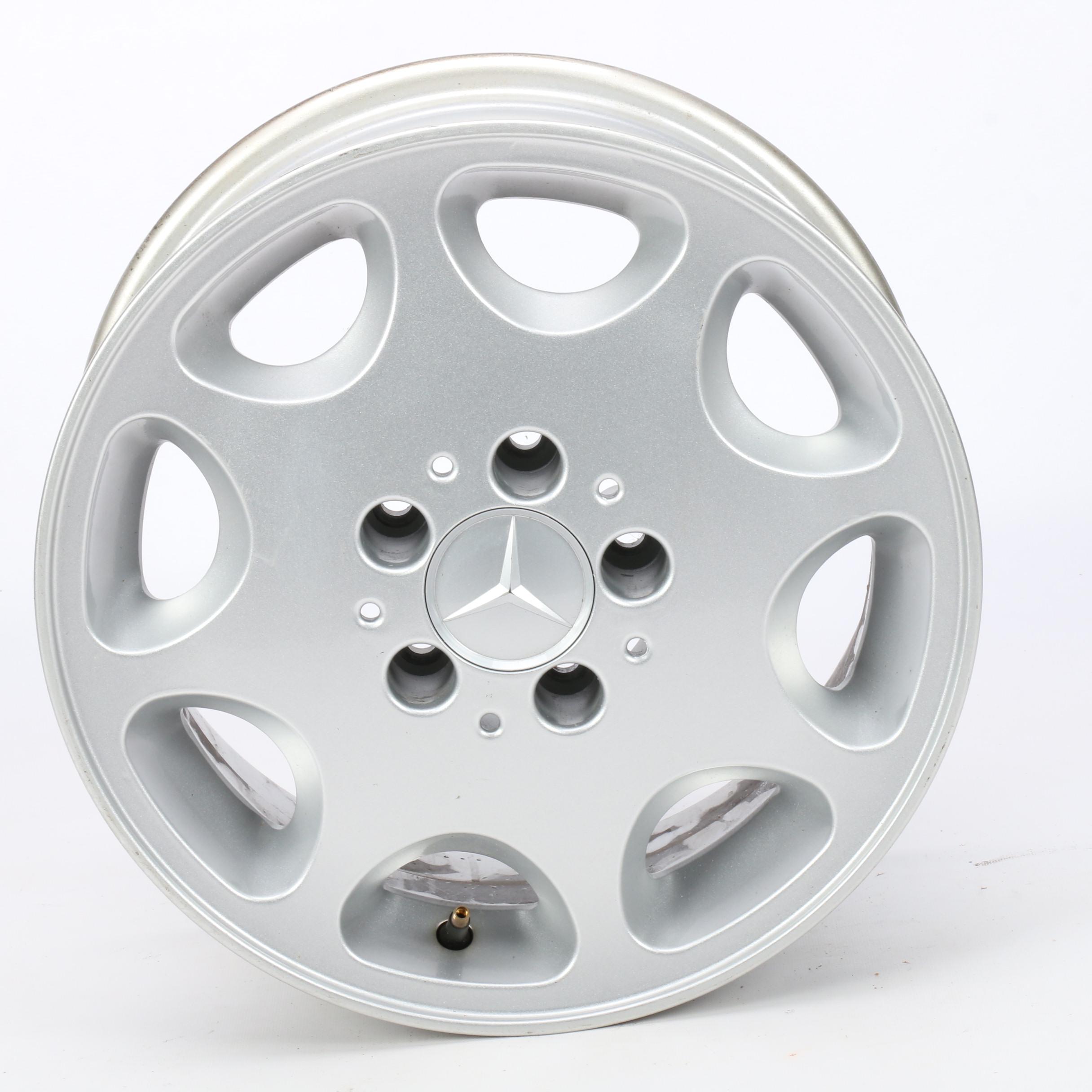 Mercedes-Benz 7Jx15H2 ET35 15" Wheels