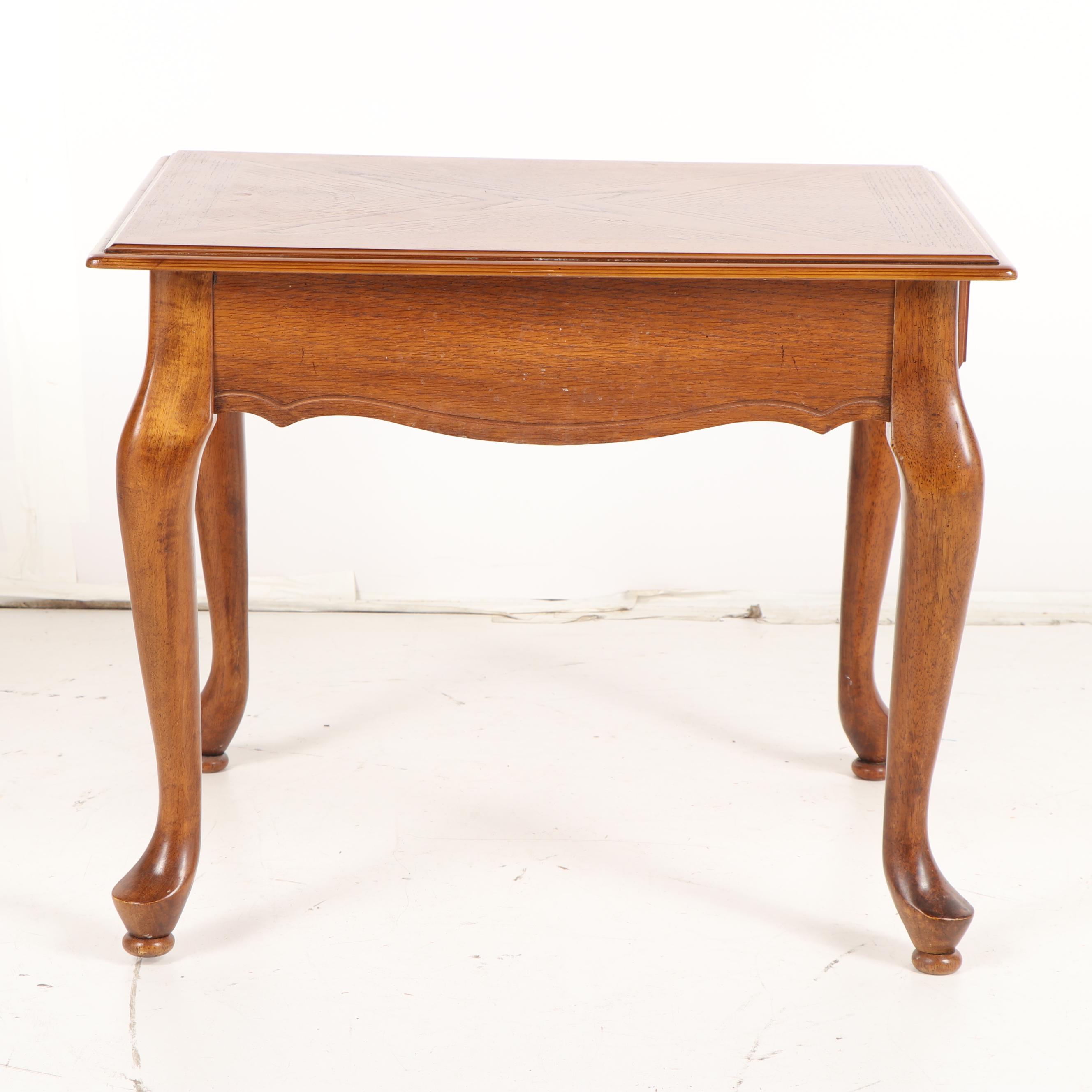 Queen Anne Style Oak End Table Pair, 20th Century