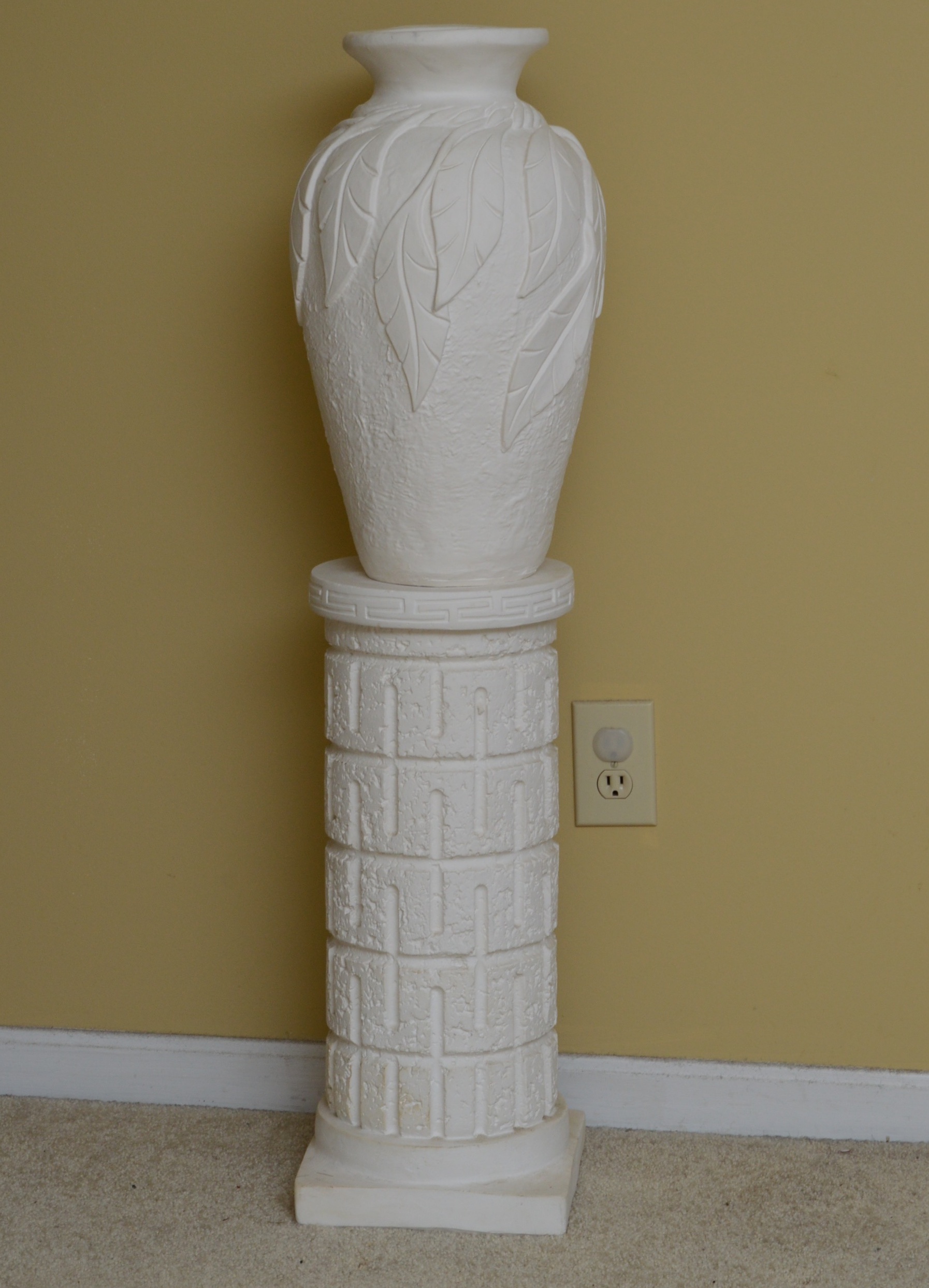Plaster Pillar with Vase from Mexico