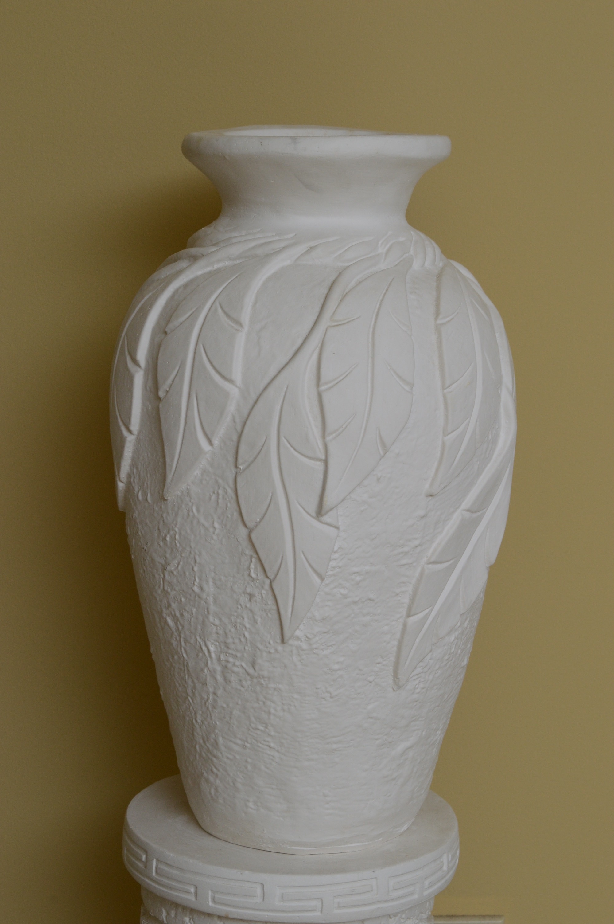 Plaster Pillar with Vase from Mexico