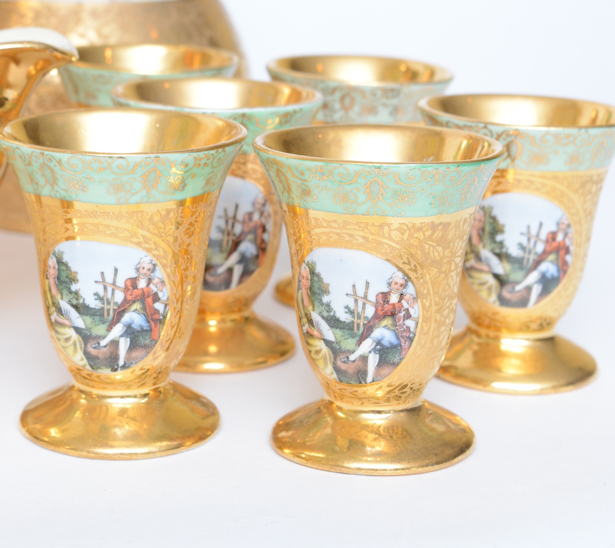 Le Mieux China Hand Decorated 24K Gold Accented China