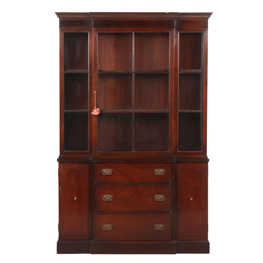 Federal Style Mahogany "Pendleton" China Cabinet by Irwin, Mid-20th Century