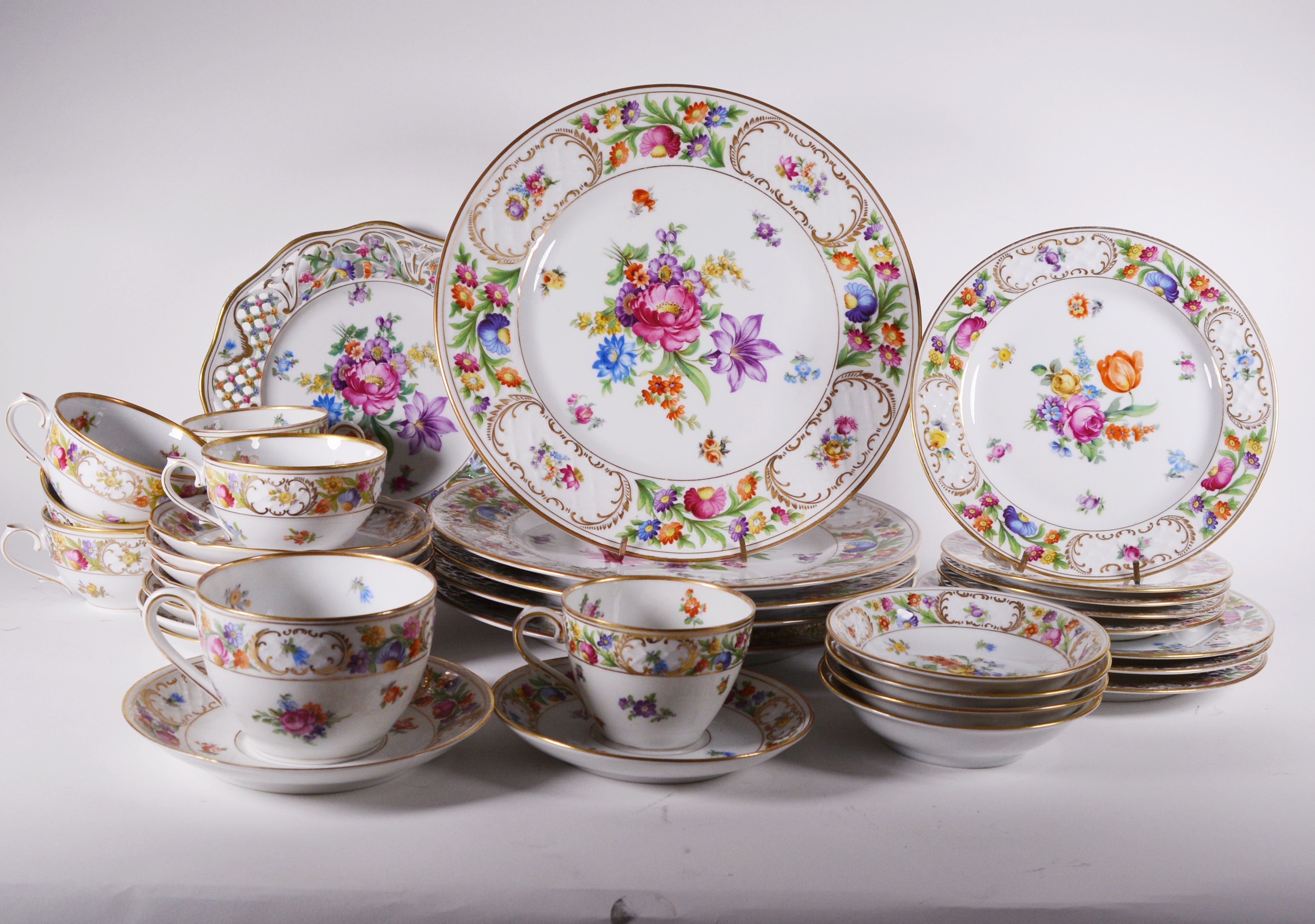 Schumann-Bavaria "Empress Dresden Flowers" China Dinnerware Set