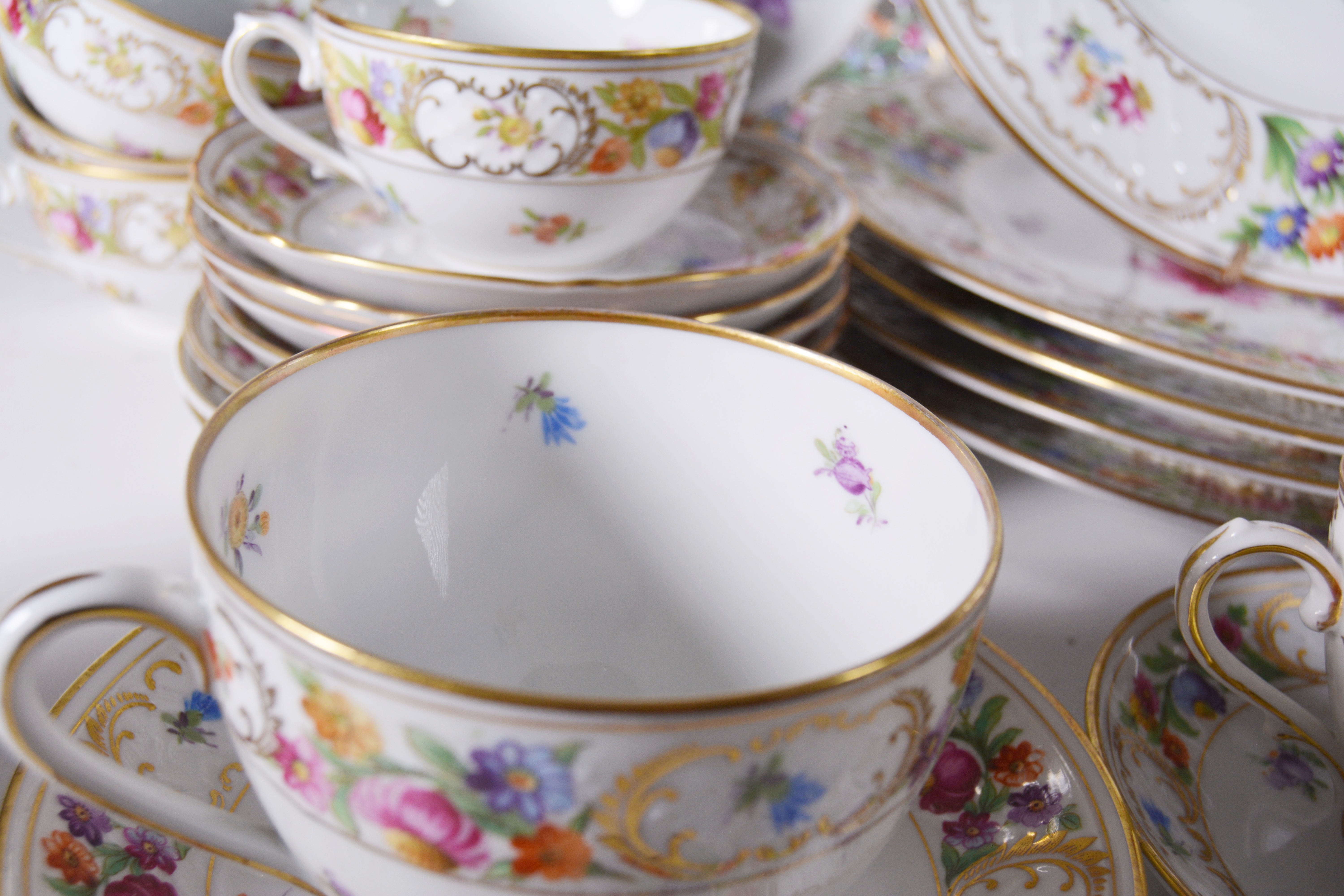 Schumann-Bavaria "Empress Dresden Flowers" China Dinnerware Set
