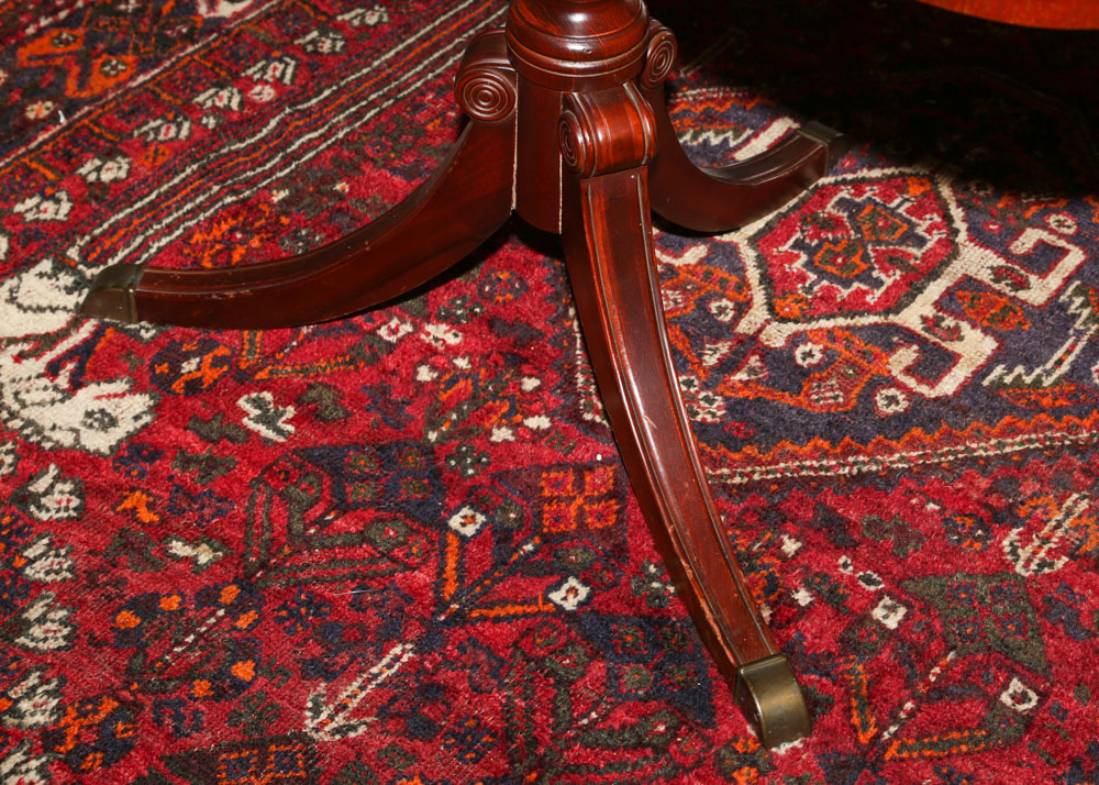 "New Hampton Court" Mahogany Dining Table by Drexel, 20th Century
