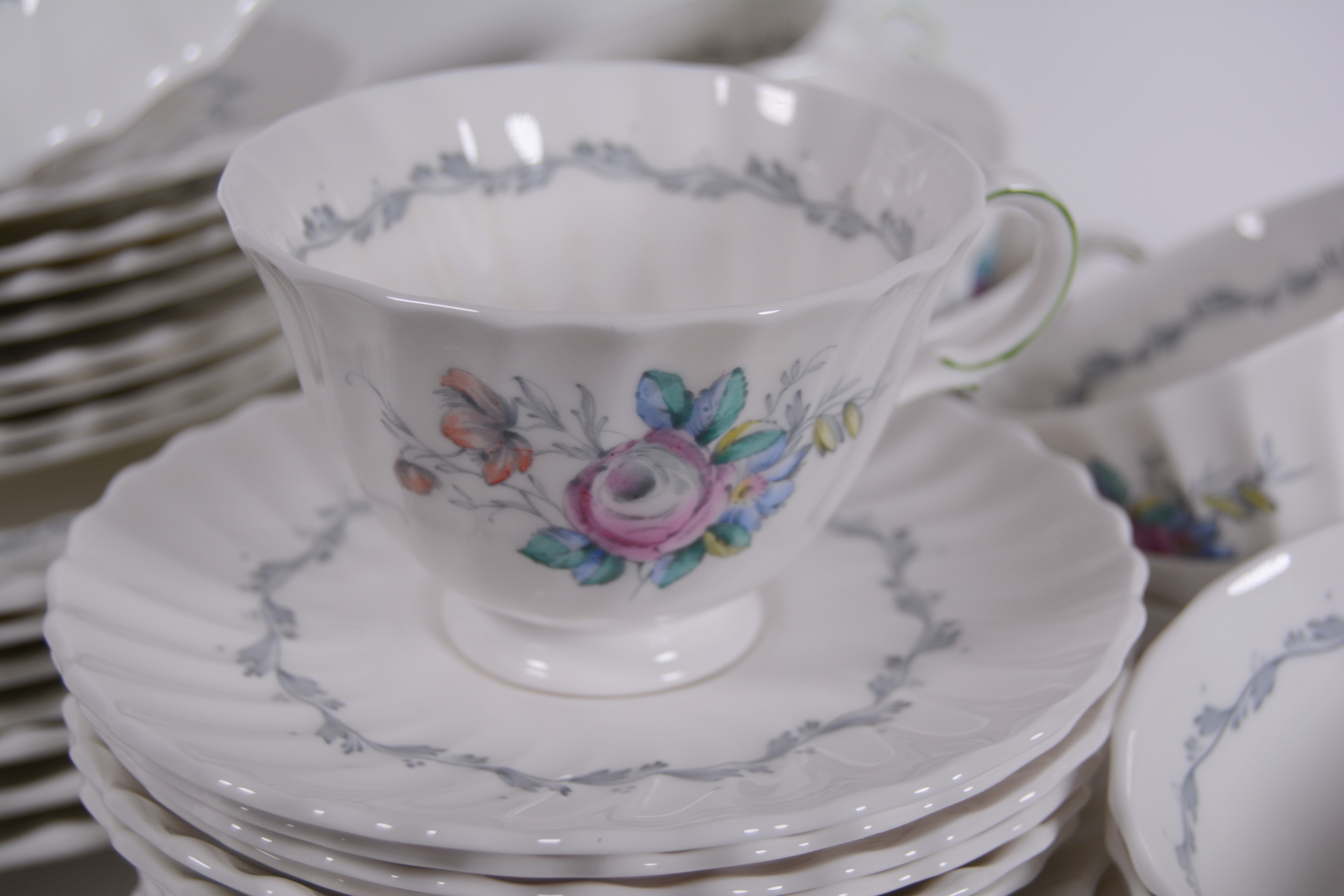 Royal Doulton "Chelsea Rose" China Dinnerware Set