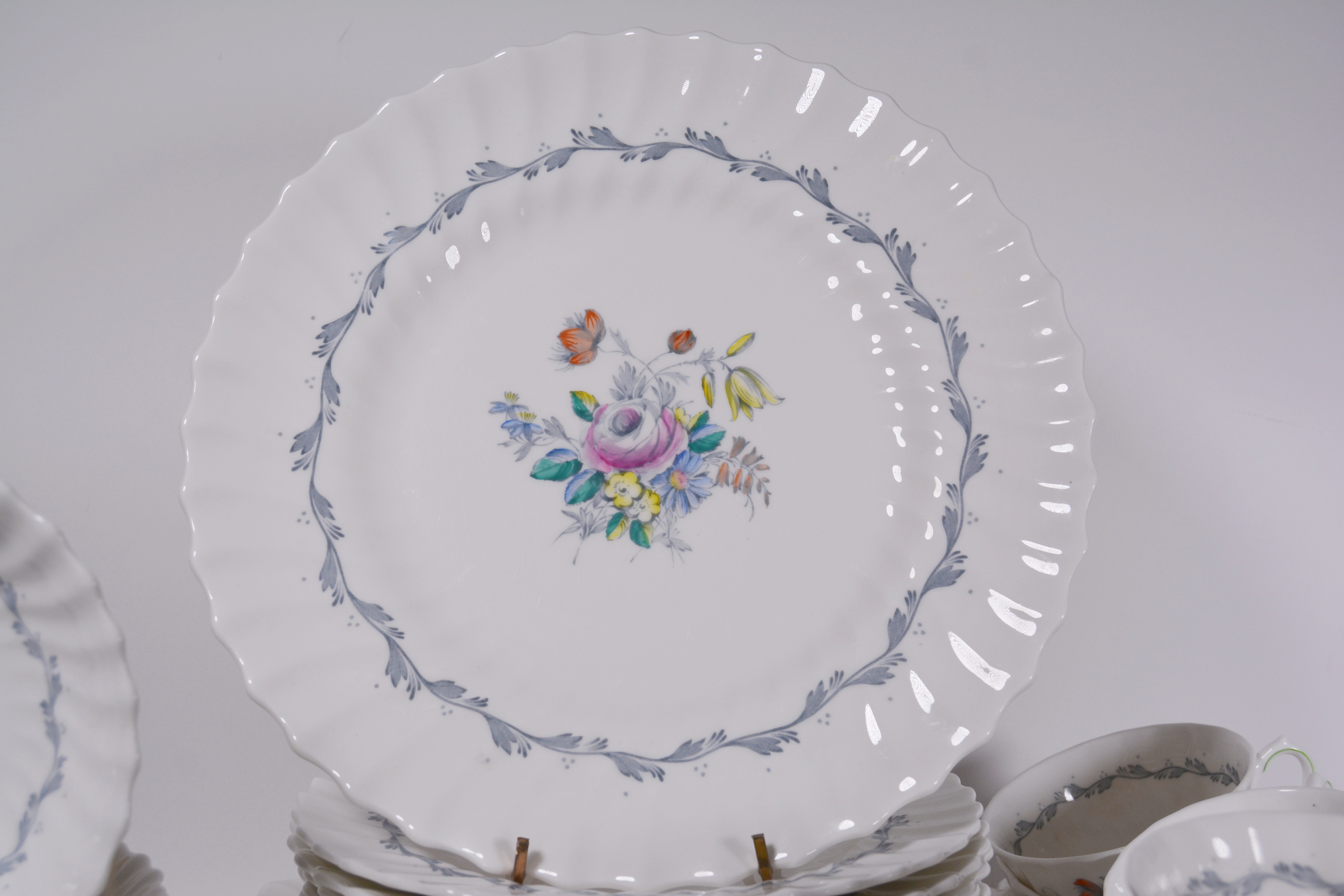 Royal Doulton "Chelsea Rose" China Dinnerware Set