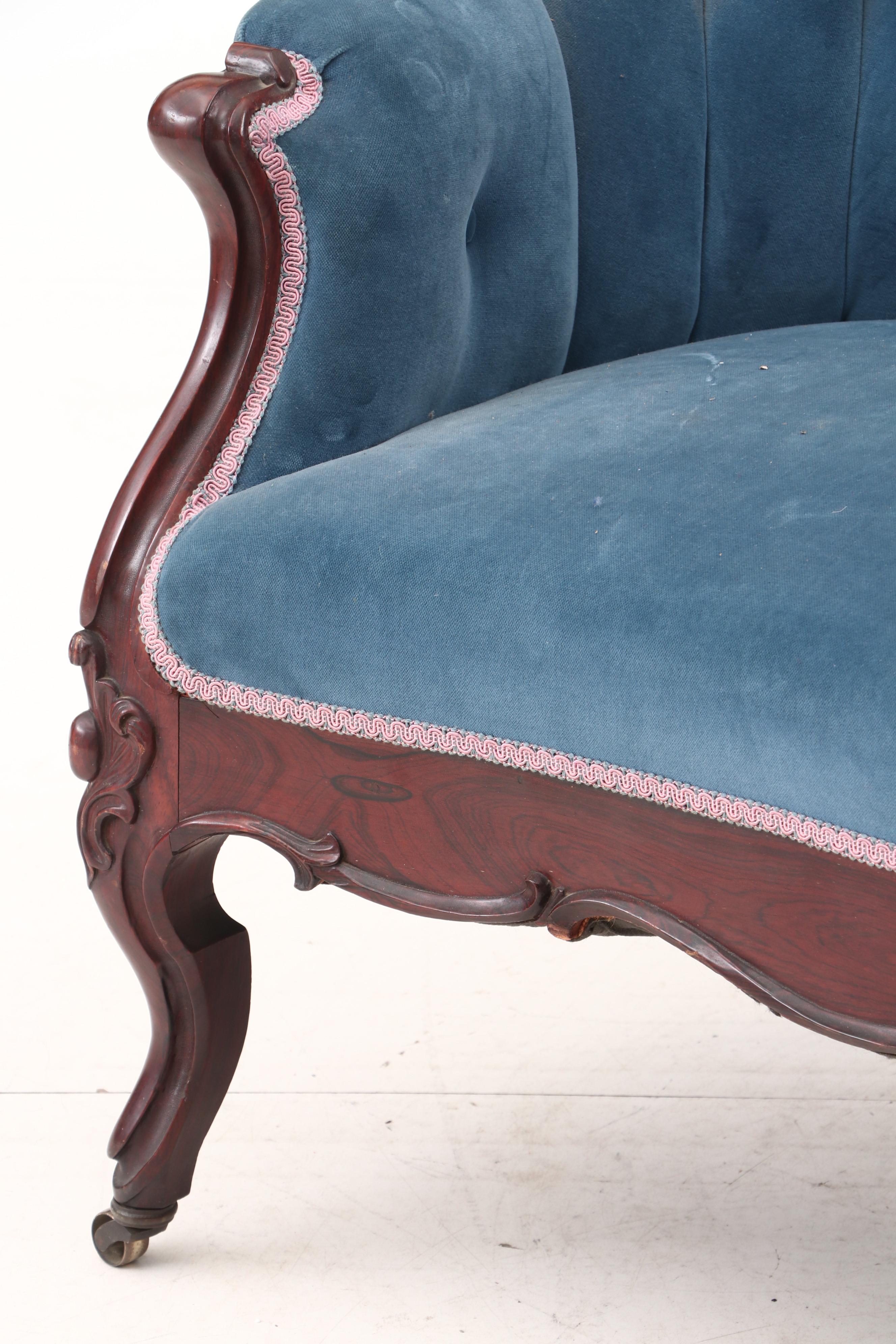 Victorian Rosewood Rococo Revival Settee, Circa 1880