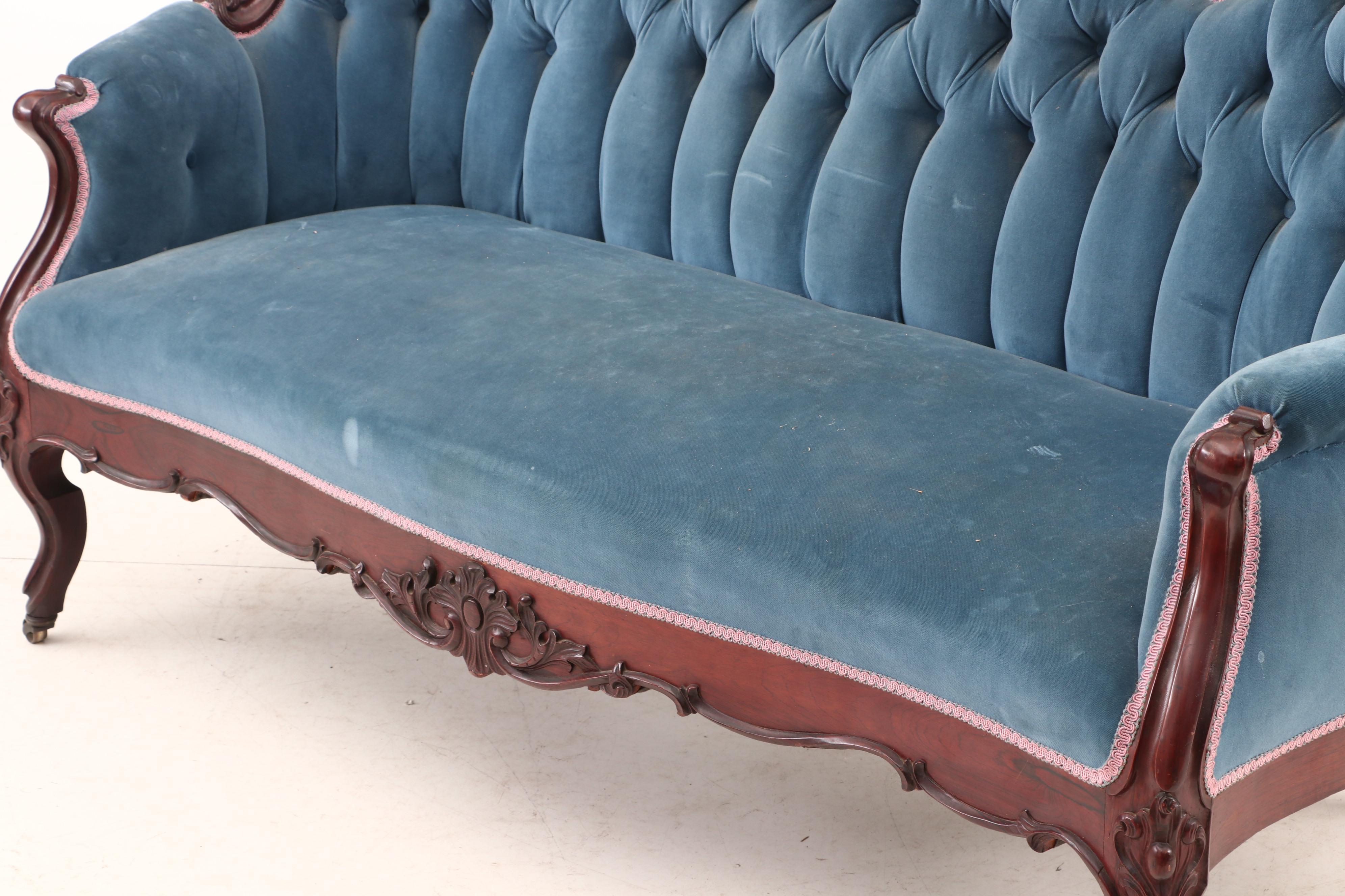 Victorian Rosewood Rococo Revival Settee, Circa 1880