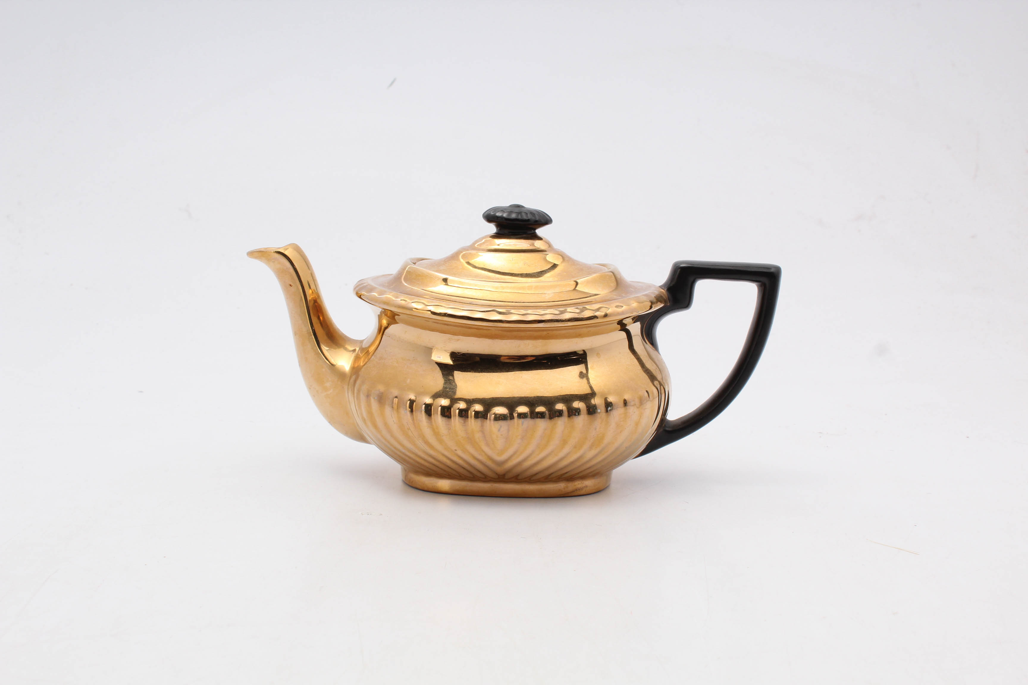 Georgian Gibsons Ceramic Teapot