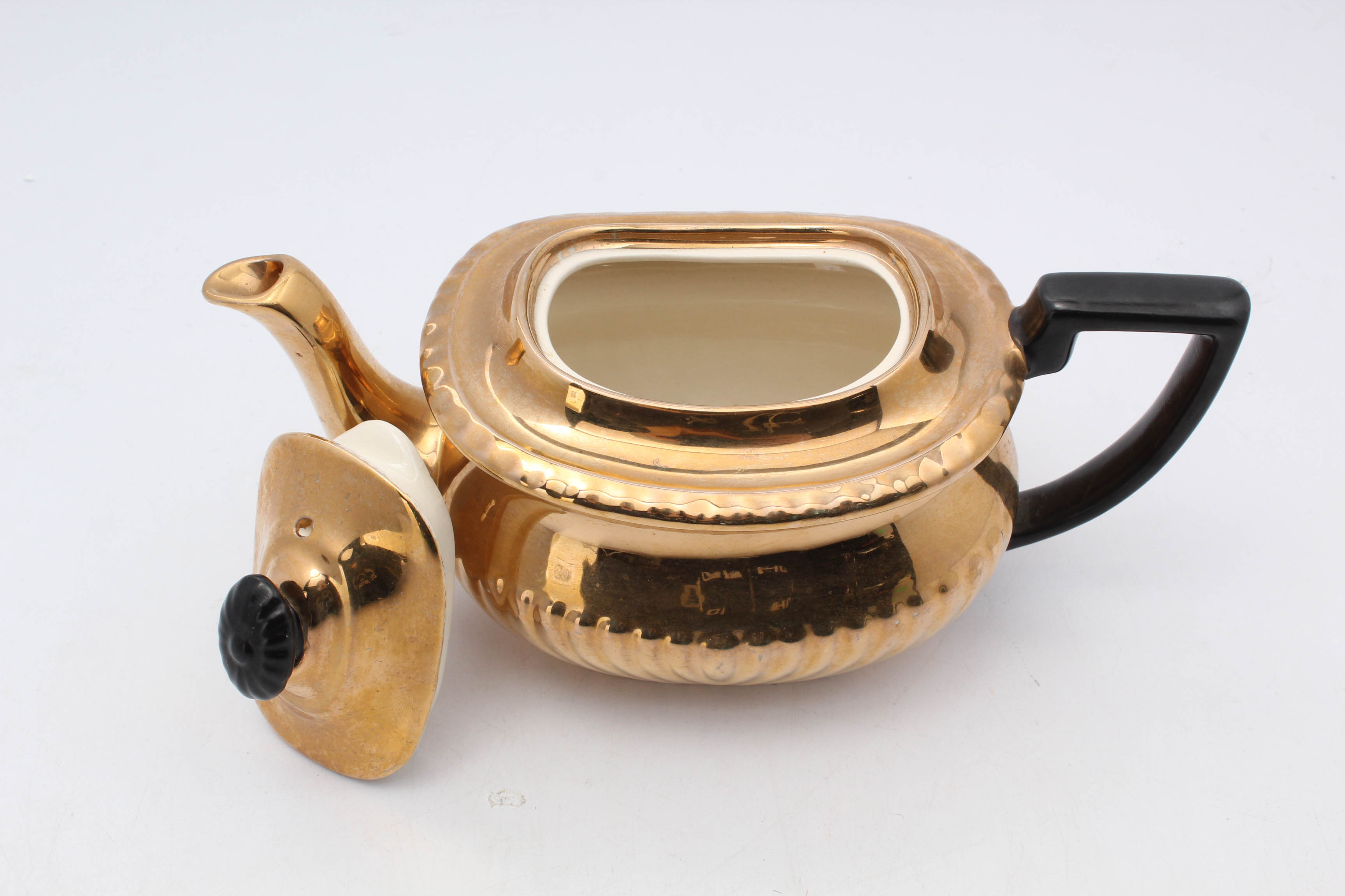 Georgian Gibsons Ceramic Teapot