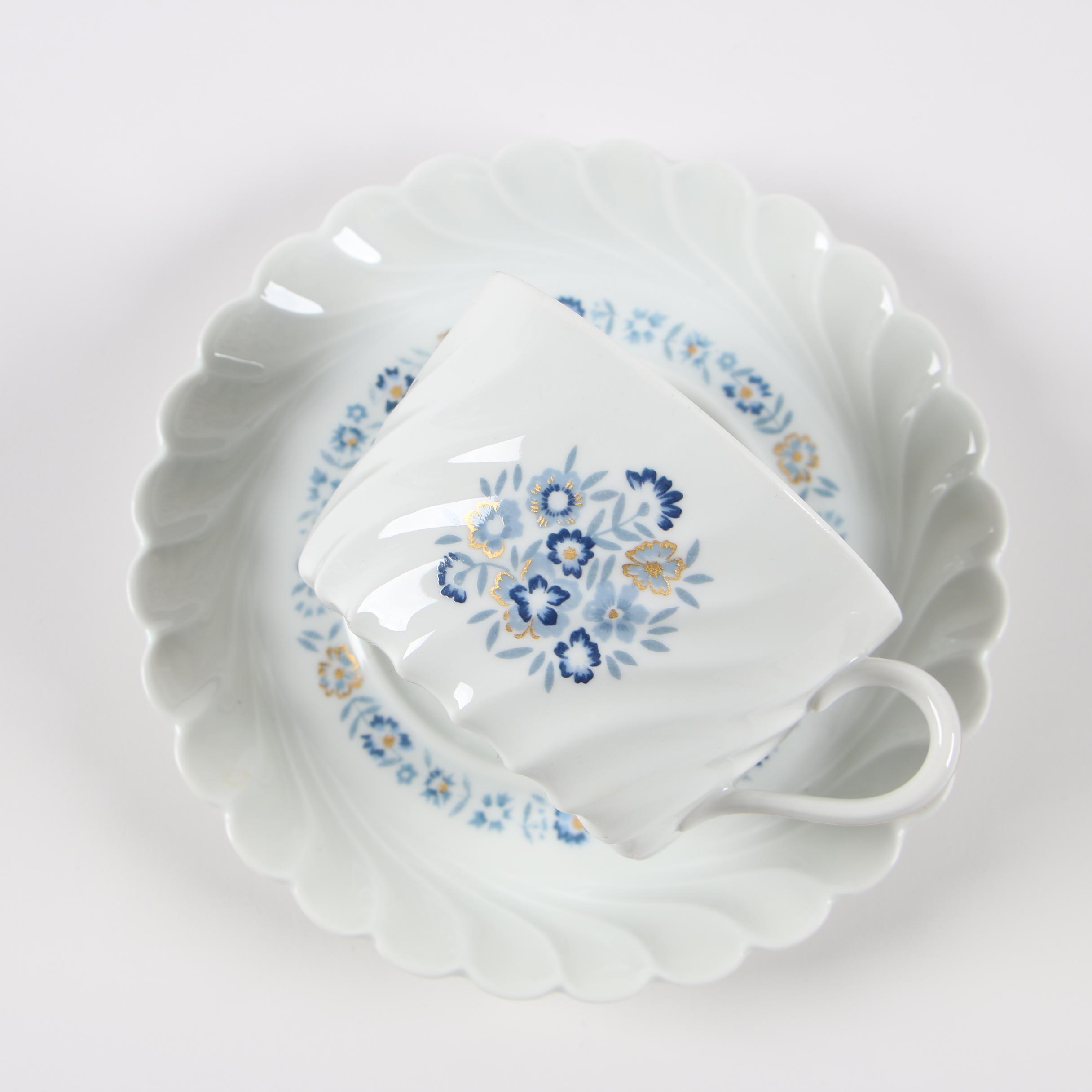 Haviland "Fontenay" Porcelain Dinnerware, Early 1970s