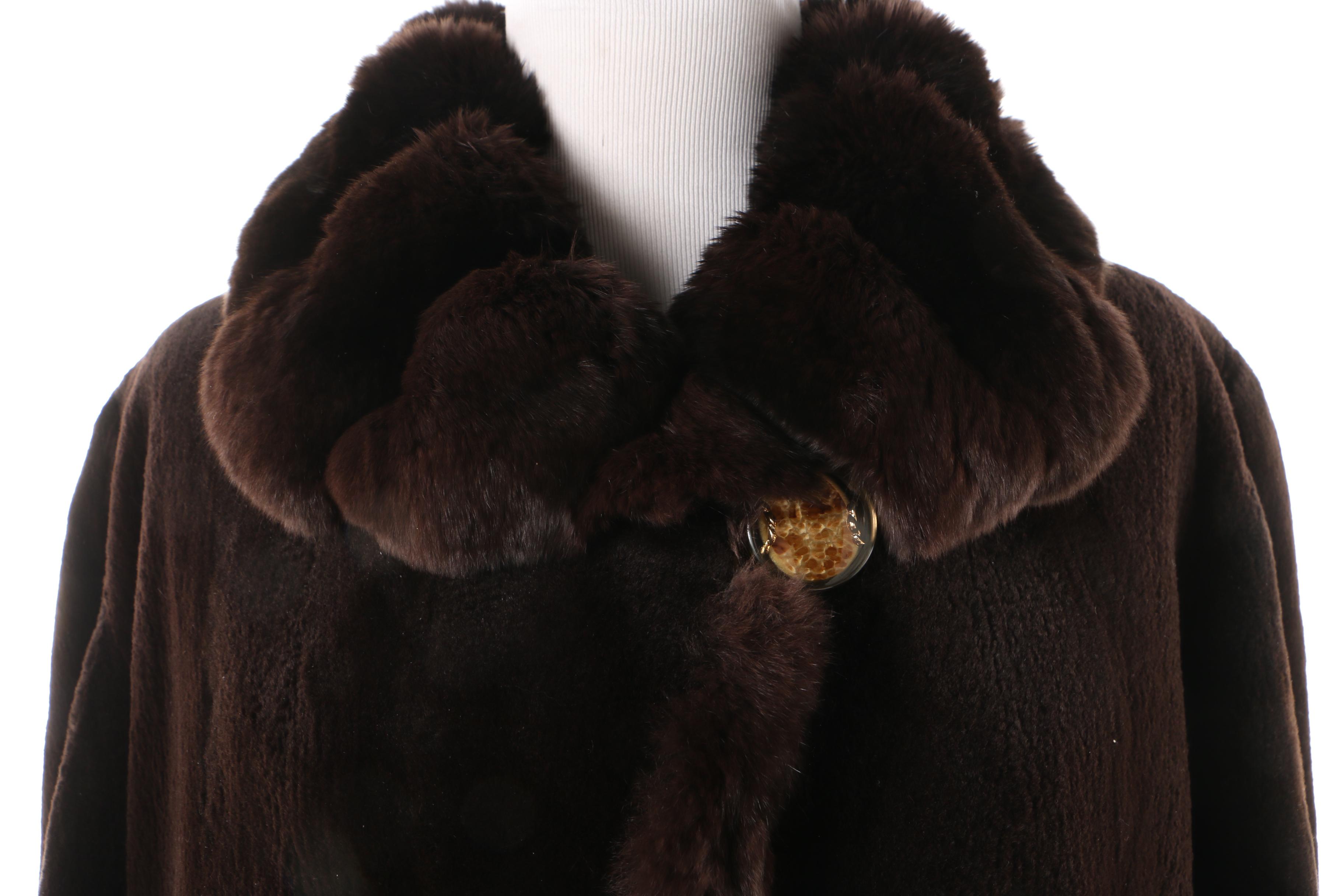 Women's Yohan Chicago Sheared Beaver Fur Coat with Dyed Rabbit Fur Trim